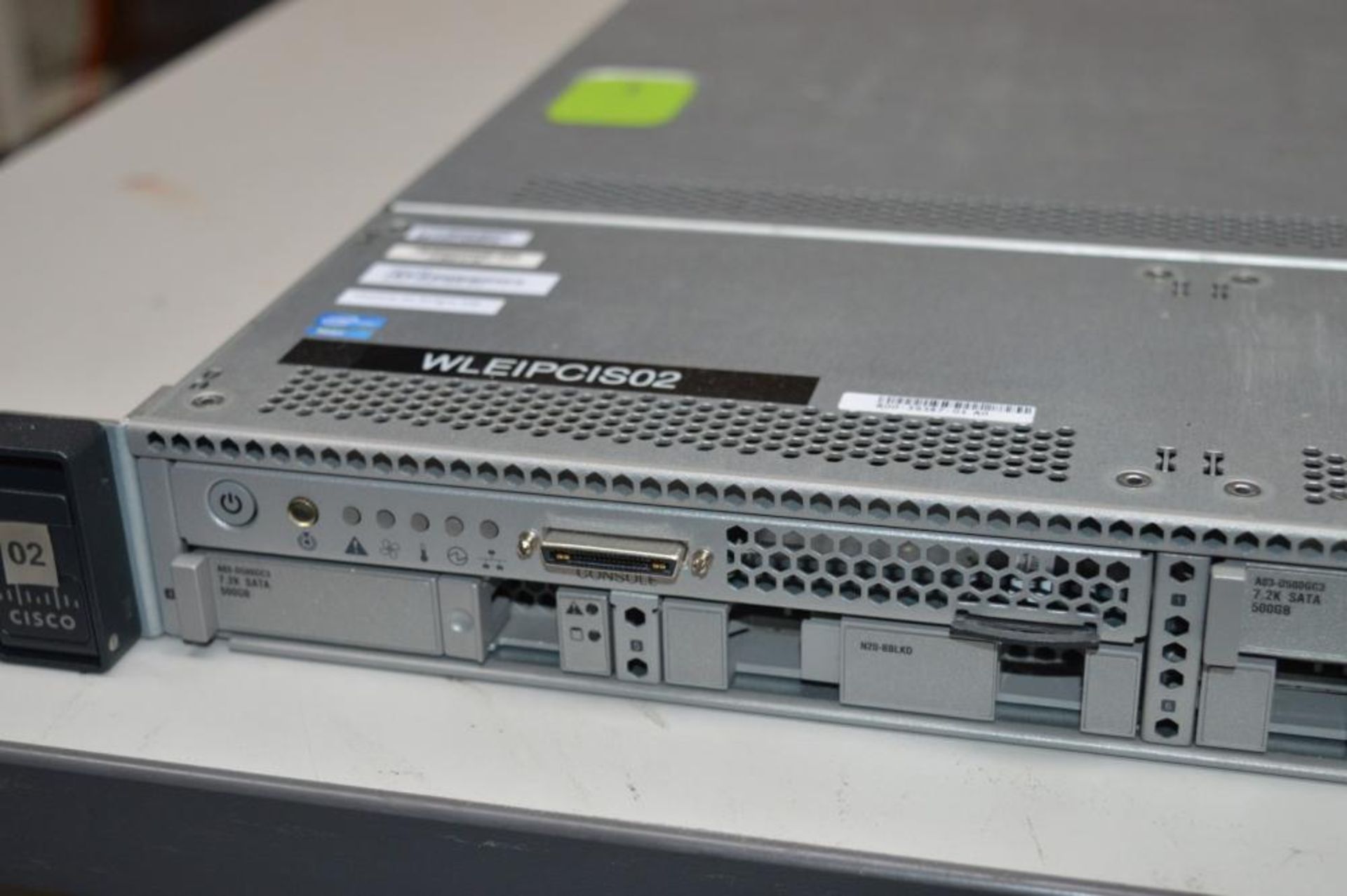 1 x Cisco UCS C220 M3 Server With Dual E5-2609 Quad Core Processors and 32gb Ram - Bild 3 aus 7