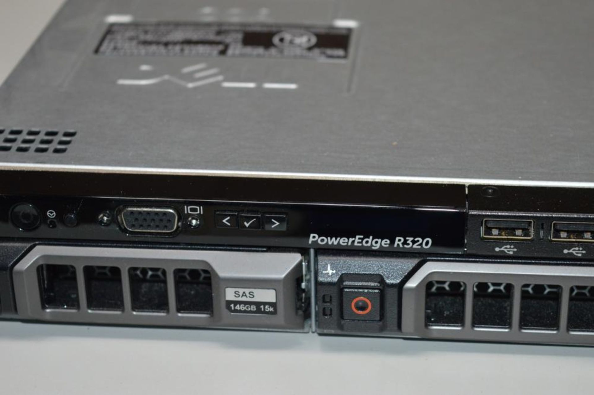 1 x Dell PowerEdge R320 Rack Mount Server - Features Intel Xeon E5-2407 Quad Core Processor and 4gb - Image 2 of 5