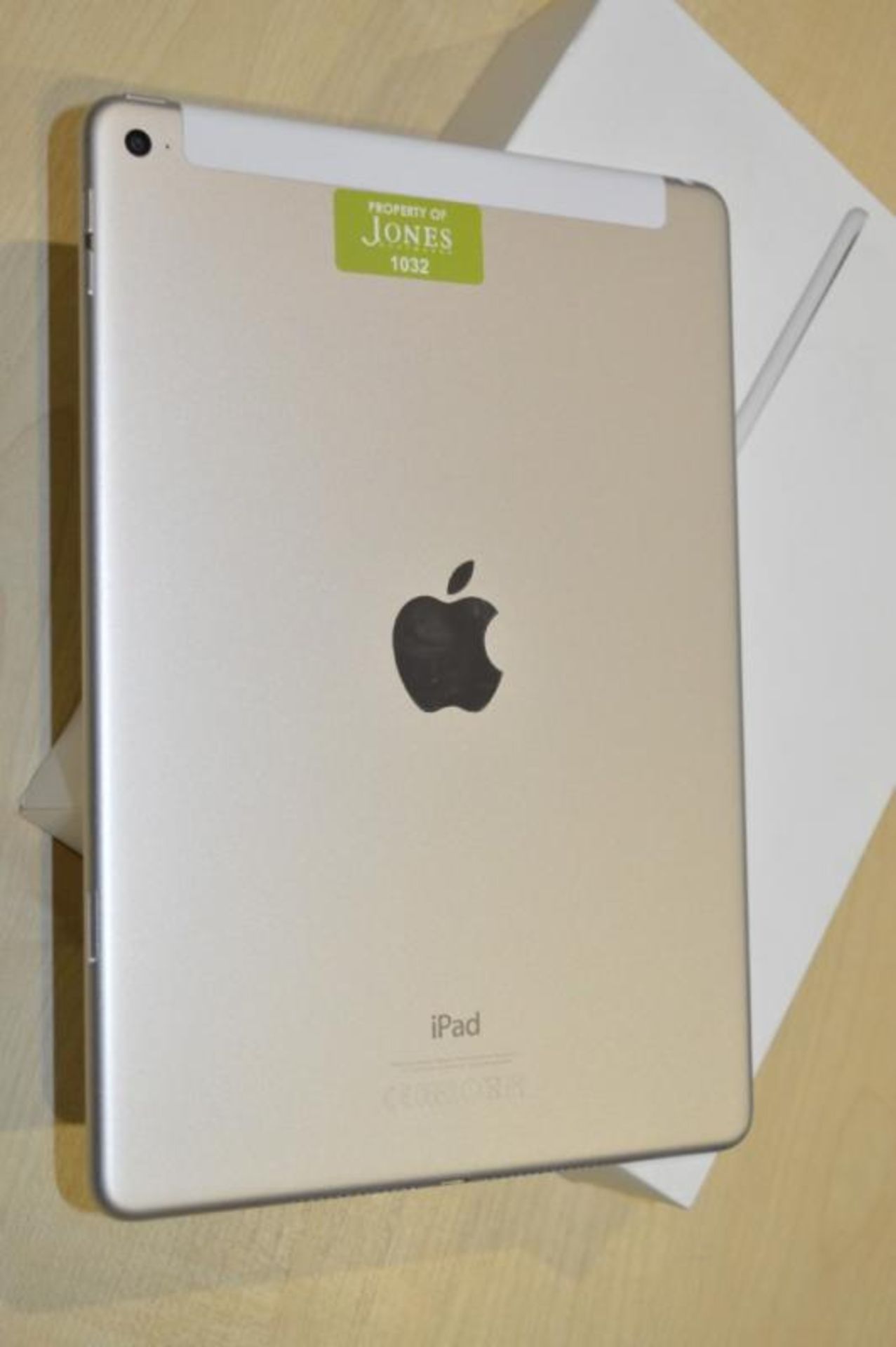 1 x iPad Air 2 Wi-Fi & Cellular 64gb - 9.7 inch Screen - Excellent Condition With Original Box - - Image 5 of 10