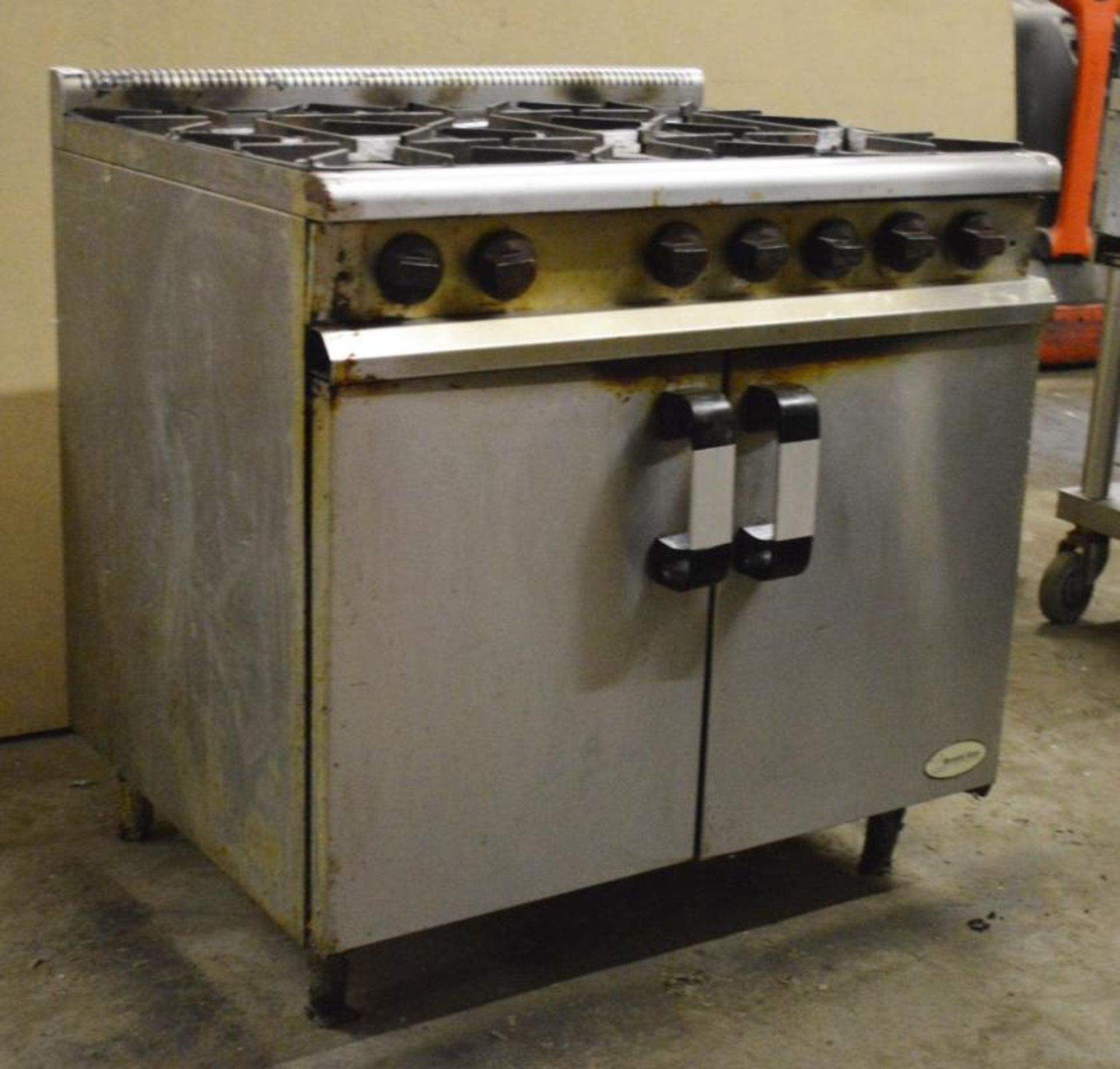 1 x Masterchef Moorwood Vulcan Six Burner Gas Oven Range - Stainless Steel Exterior With Heavy