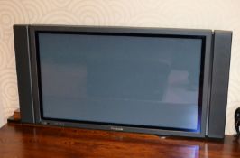 1 x Panasonic TH-42PWD6 Plasma Screen With Optional Side Speakers - CL324 - Location: Bowden WA14 -