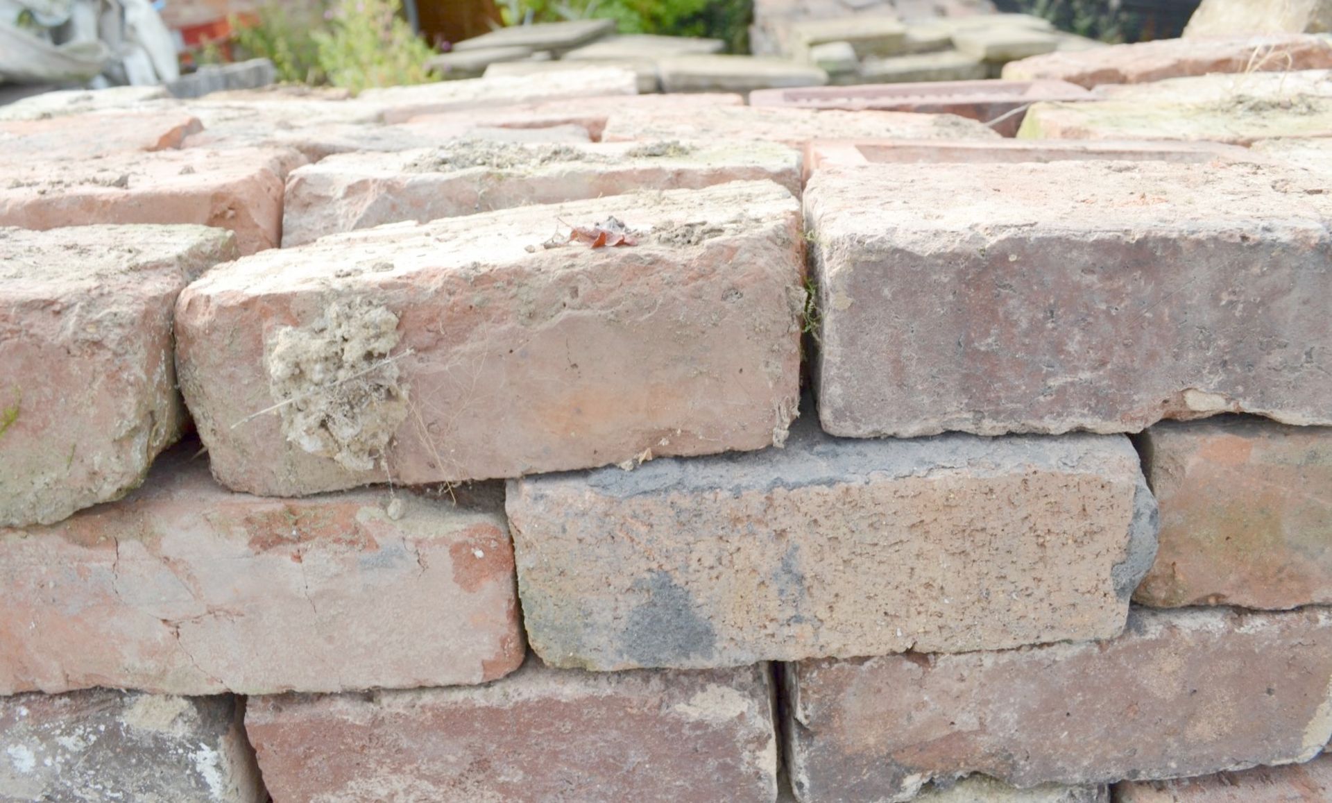 Assorted Reclaimed Hand Made Bricks - Approx 320 In Total - Average Dimensions: 22x11x7.5cm - Ref: - Image 3 of 5