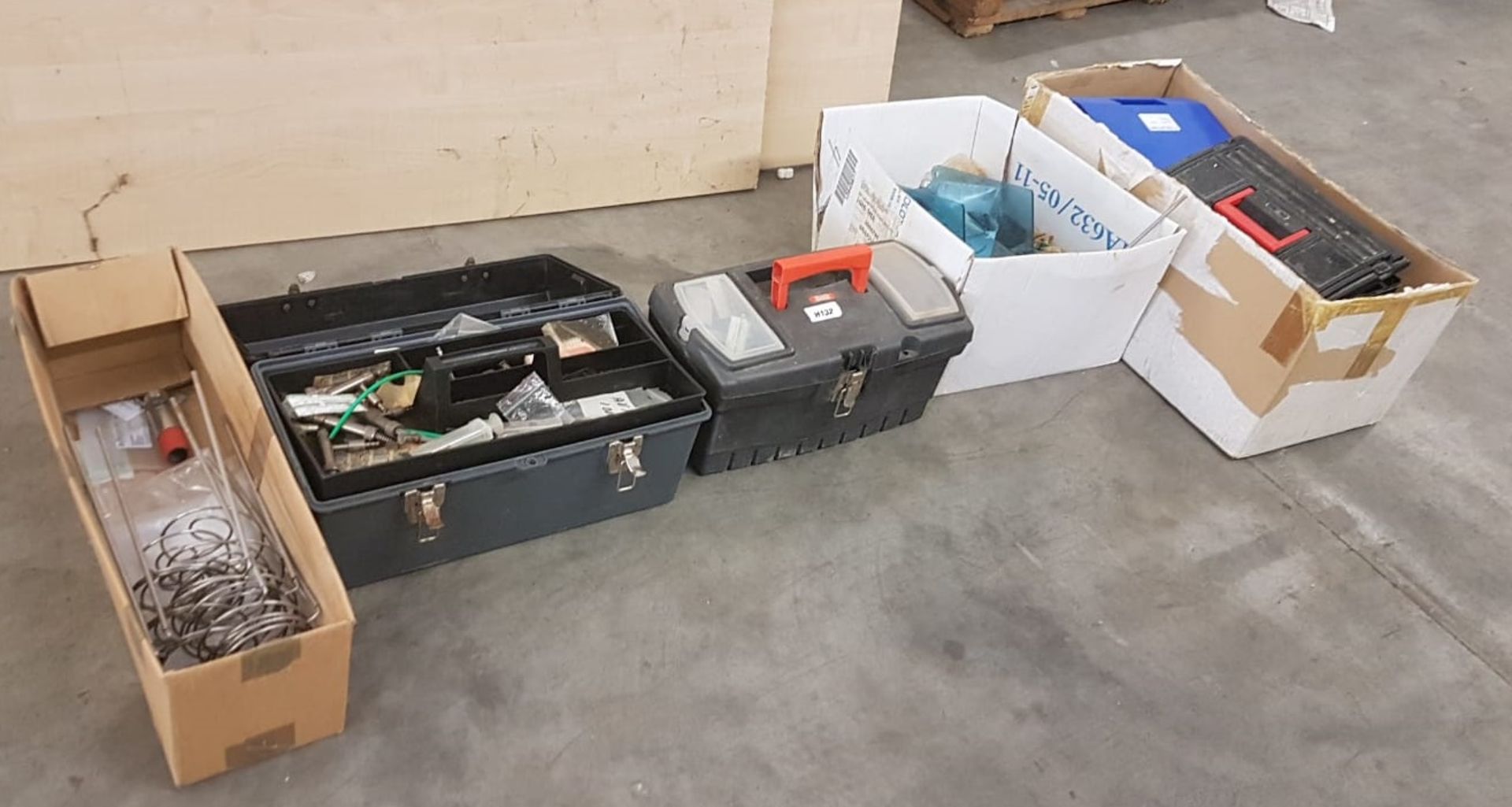 5 x Various Boxes of Assorted Items Including Tool Boxes  - CL404 - Ref H132 - Model Bandit IV - 8 - Image 2 of 18
