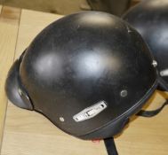 1 x Harley-Davidson RENEGADE Low Profile Half Helmet In Black - Size: M 58 - CL403 - Location: