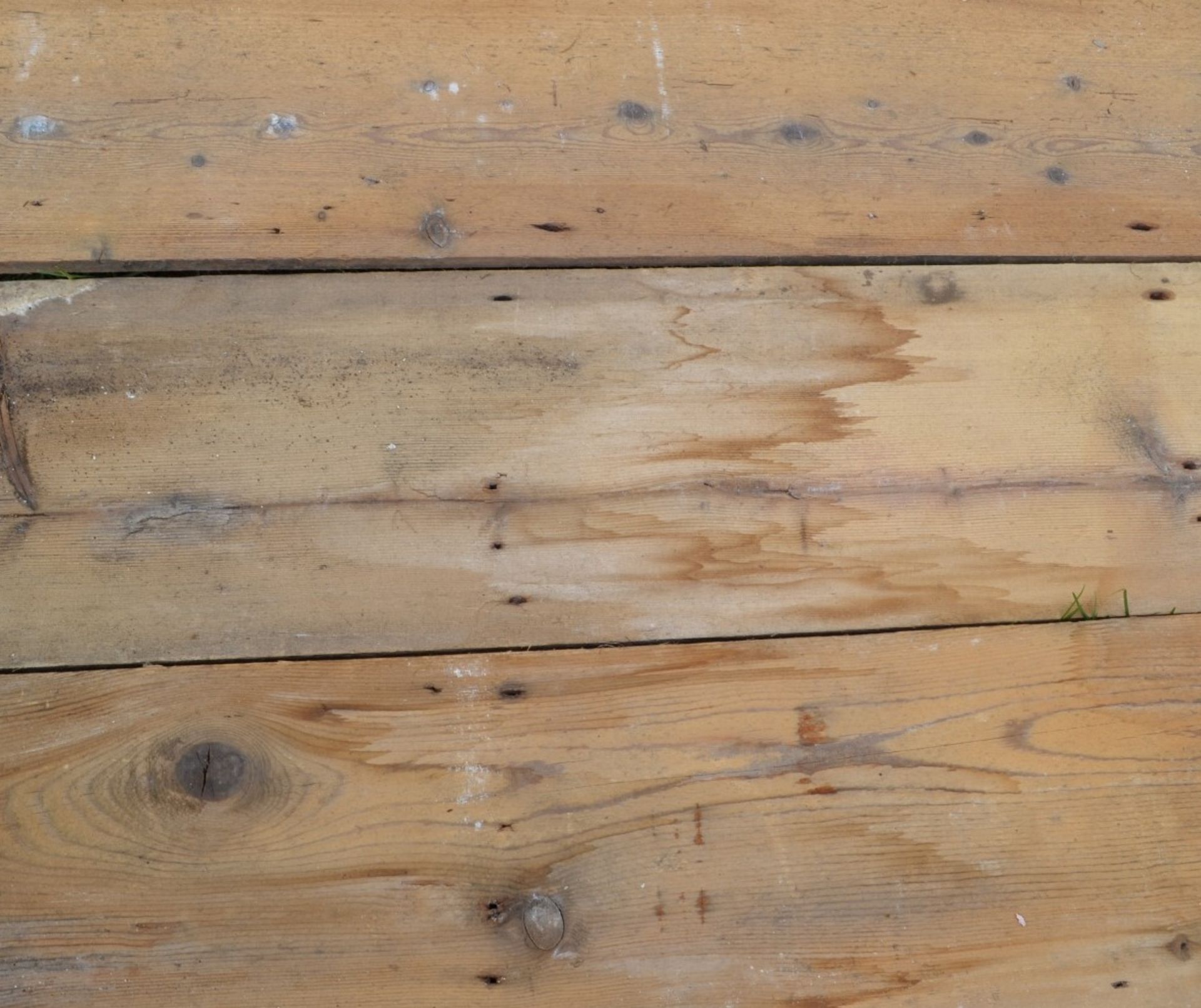 6 x Reclaimed Pine Panel Floorboards - Ref: HM271 - Image 4 of 4