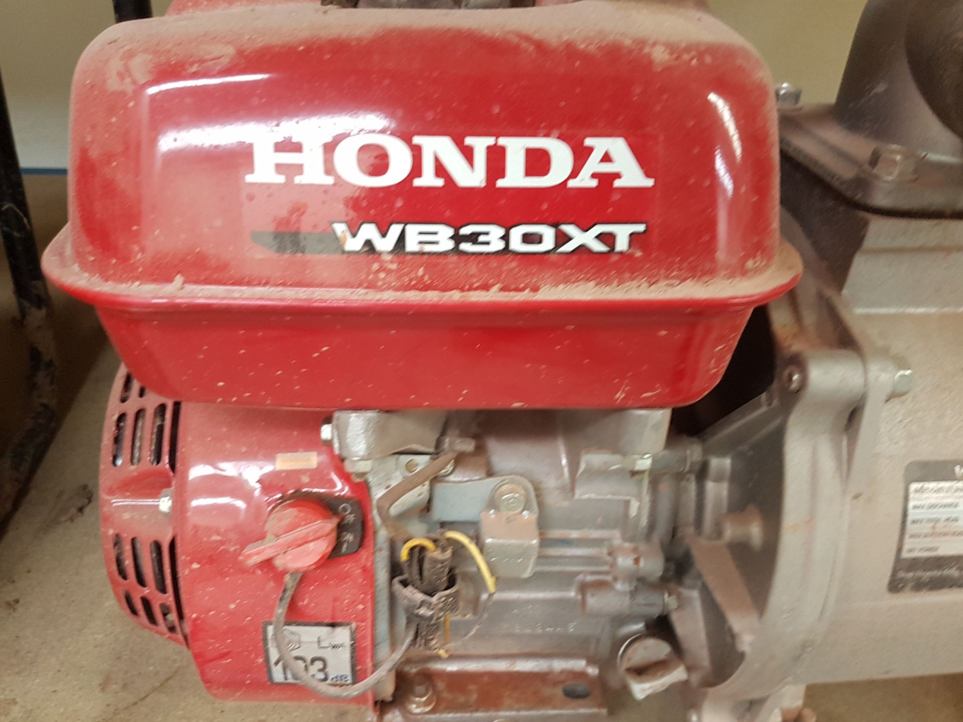 1 x Honda WB30XT Centrifugal 3 inch Water Pump - CL303 - Location: Altrincham WA14 - Image 2 of 6