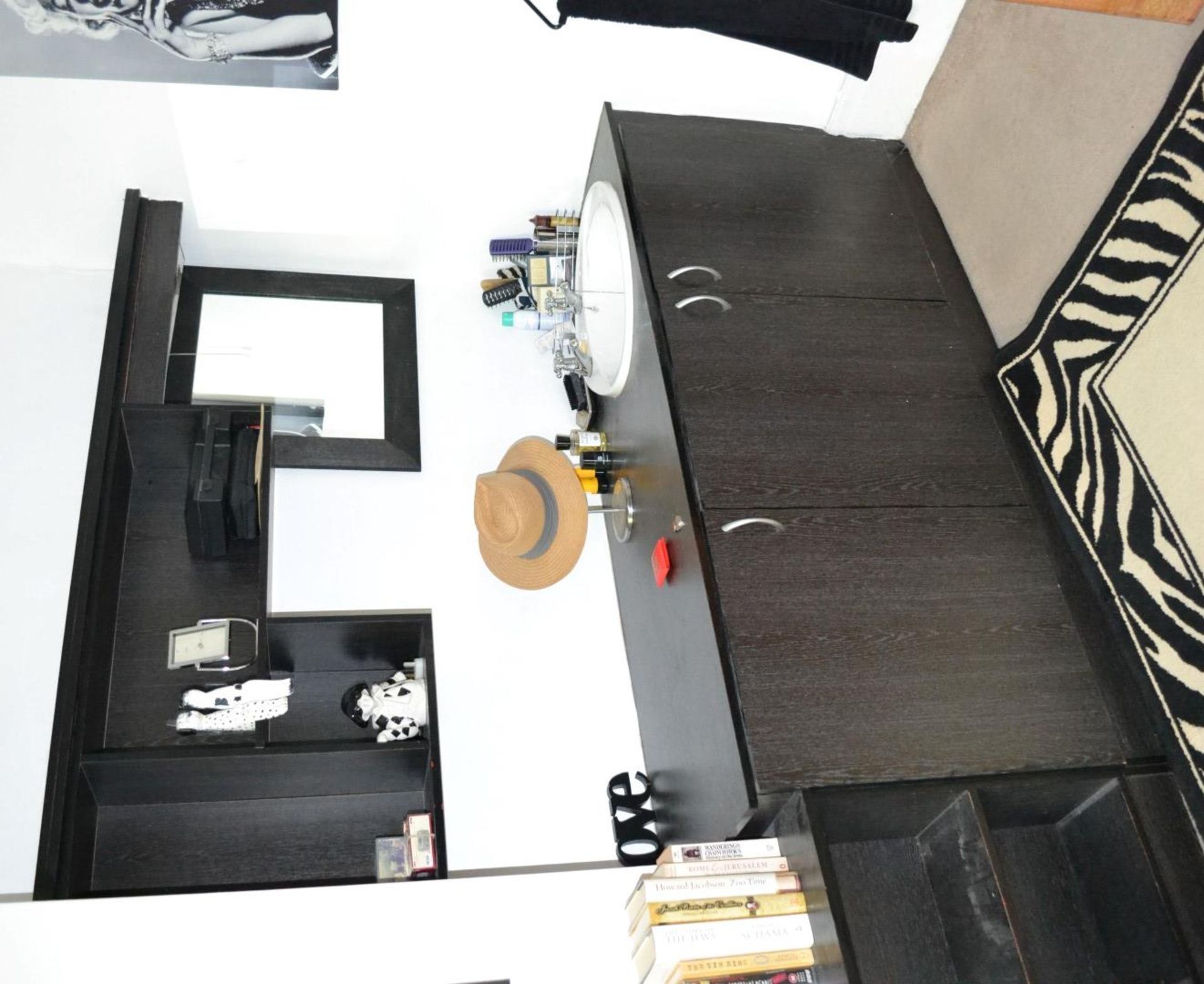 1 x Fitted Bedroom in Black including Bed, Wardrobes and Sink Unit - Lots of Units - CL321 - - Image 17 of 17