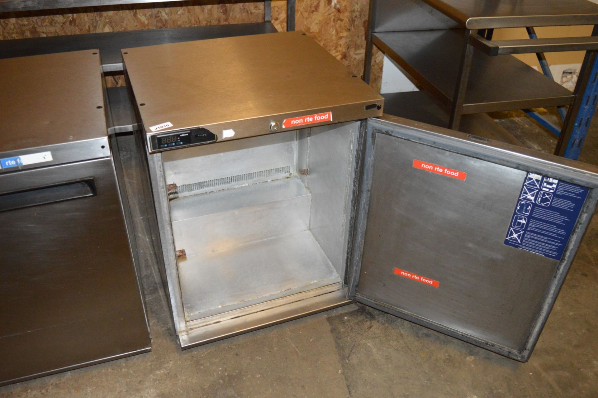 2 x Williams Undercounter Fridges - Stainless Steel Exterior - Model HA135SA R1 - 240v - CL282 - Ref - Image 5 of 6