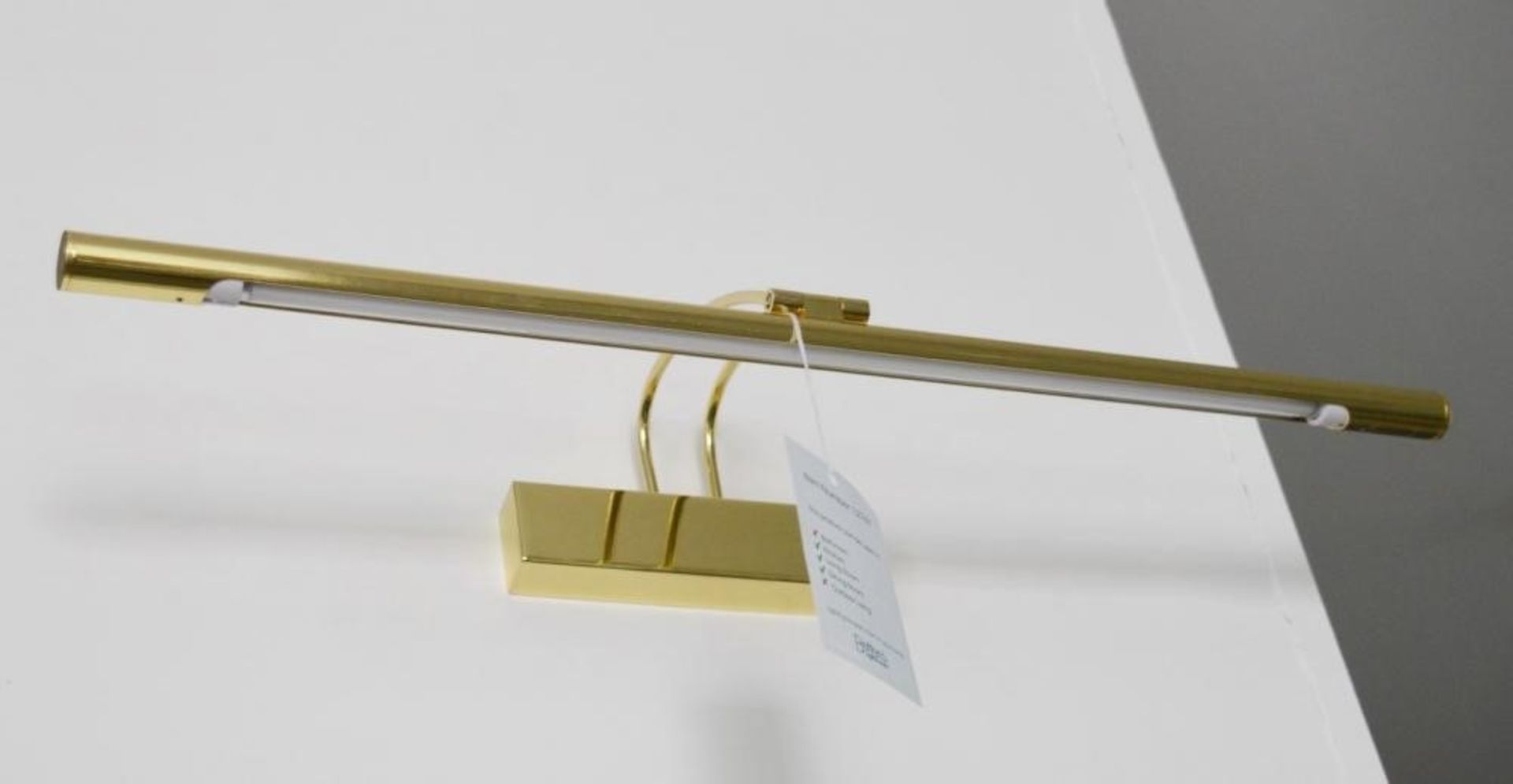 1 x Polished Brass Picture Light With Adjustable Head, Switched - Ex Display Stock - CL298 - Ref: J1 - Image 3 of 3