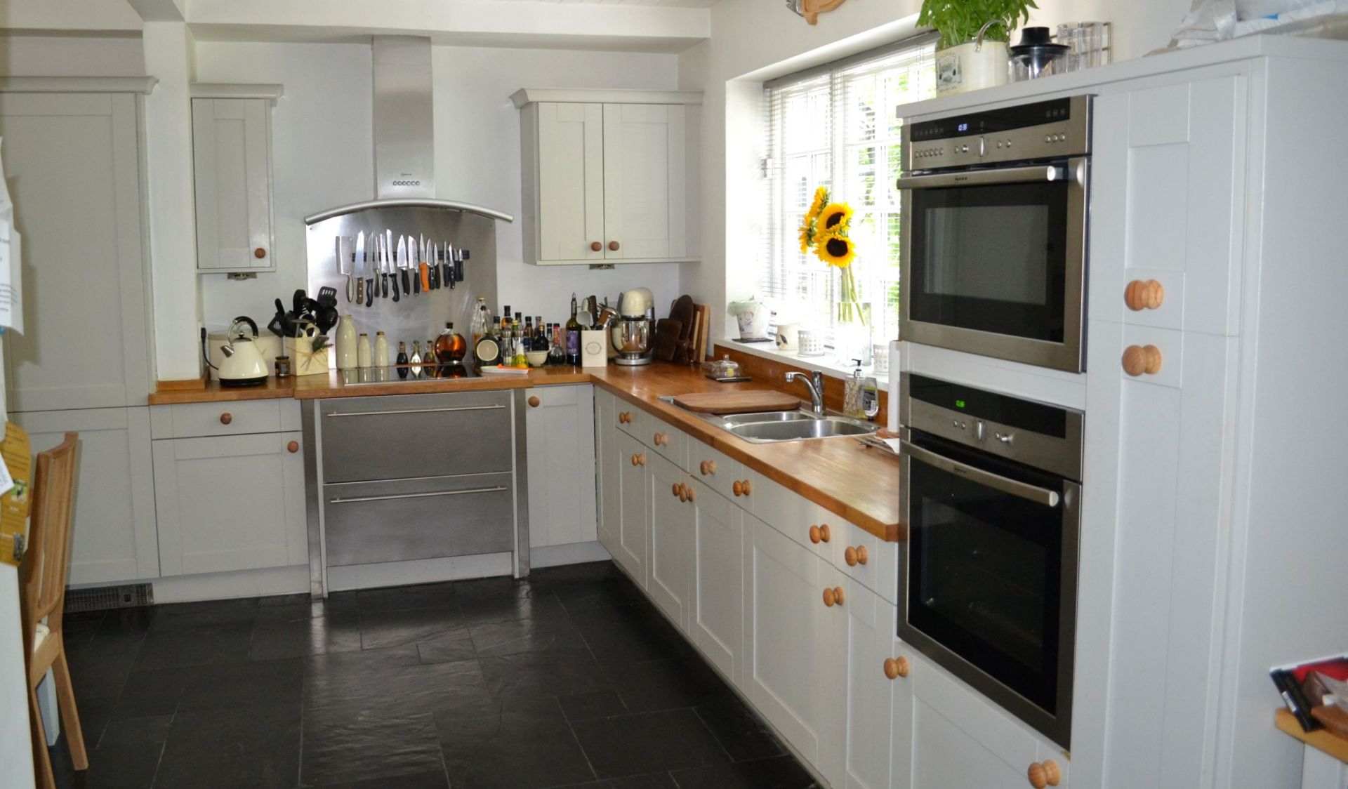 1 x Large Bespoke Fitted Kitchen With Neff Appliances - CL321 - Location: - Image 57 of 59