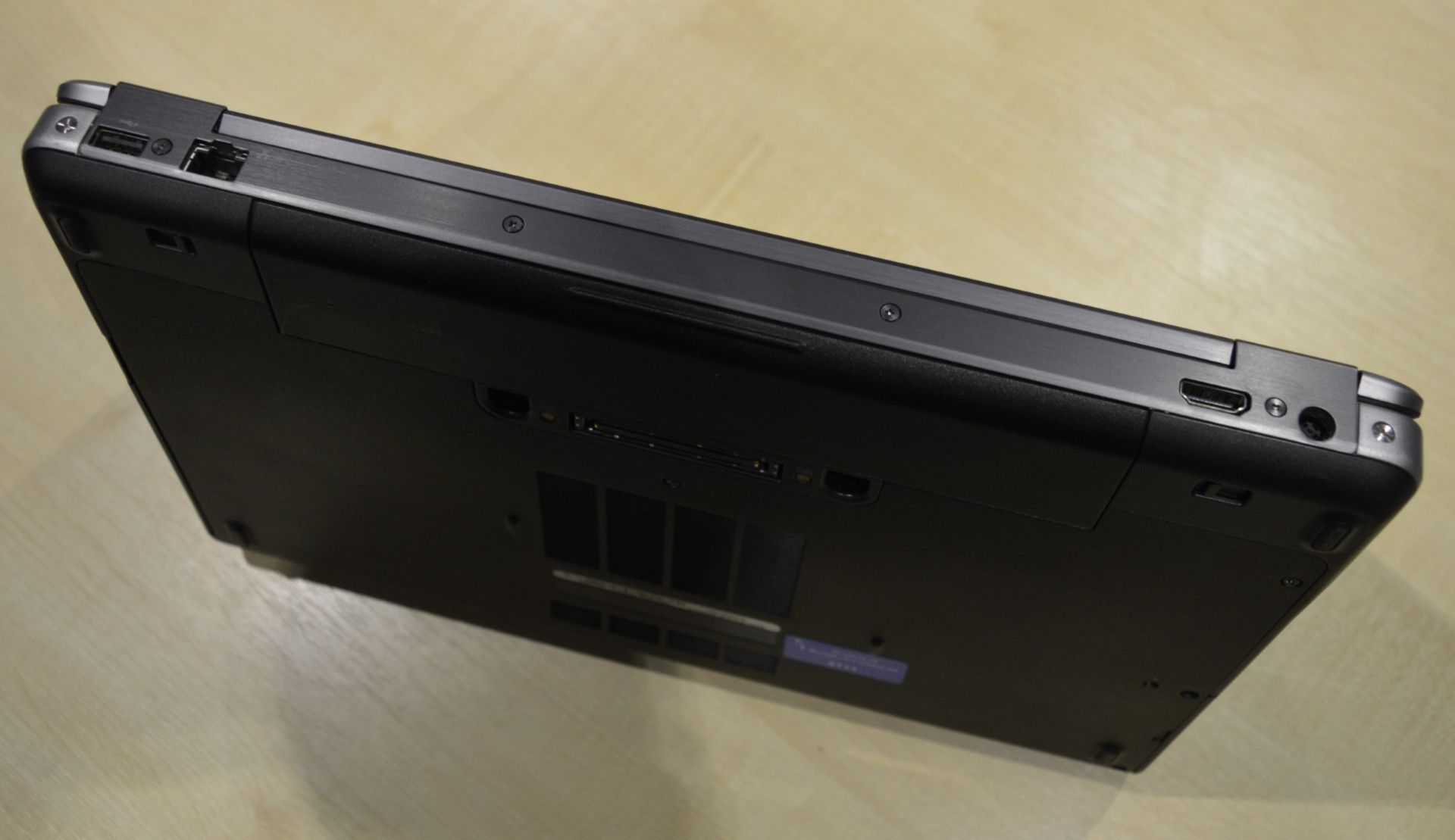 1 x Dell Latitude E6440 14 Inch Laptop - Features Intel Core i5-4300 2.6ghz Processor and 4gb - Image 7 of 7