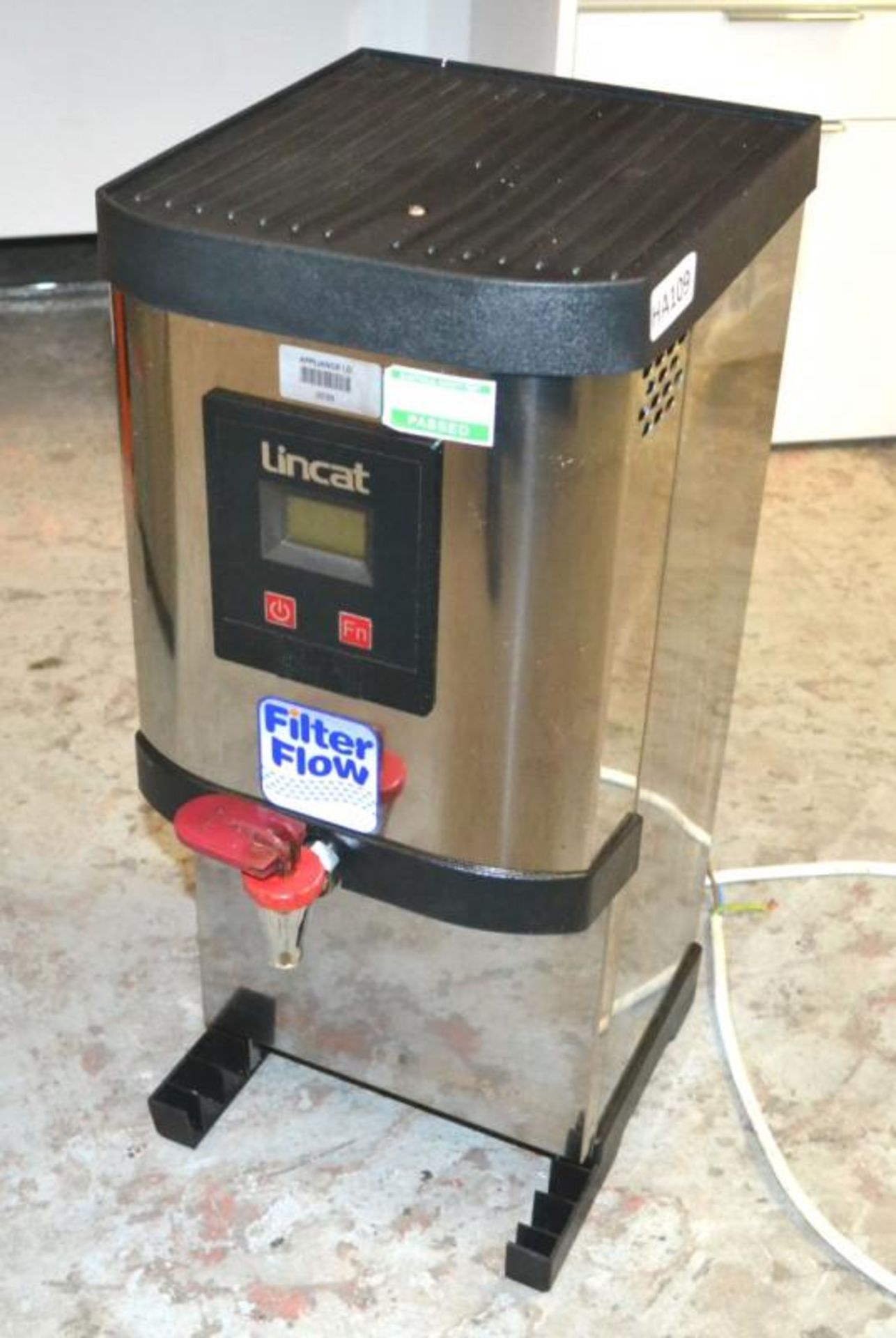 1 x Lincat EB4F Filterflow Automatic Water Boiler - Ref: HA109 - CL261 - Location: Altrincham WA14 - - Image 3 of 9