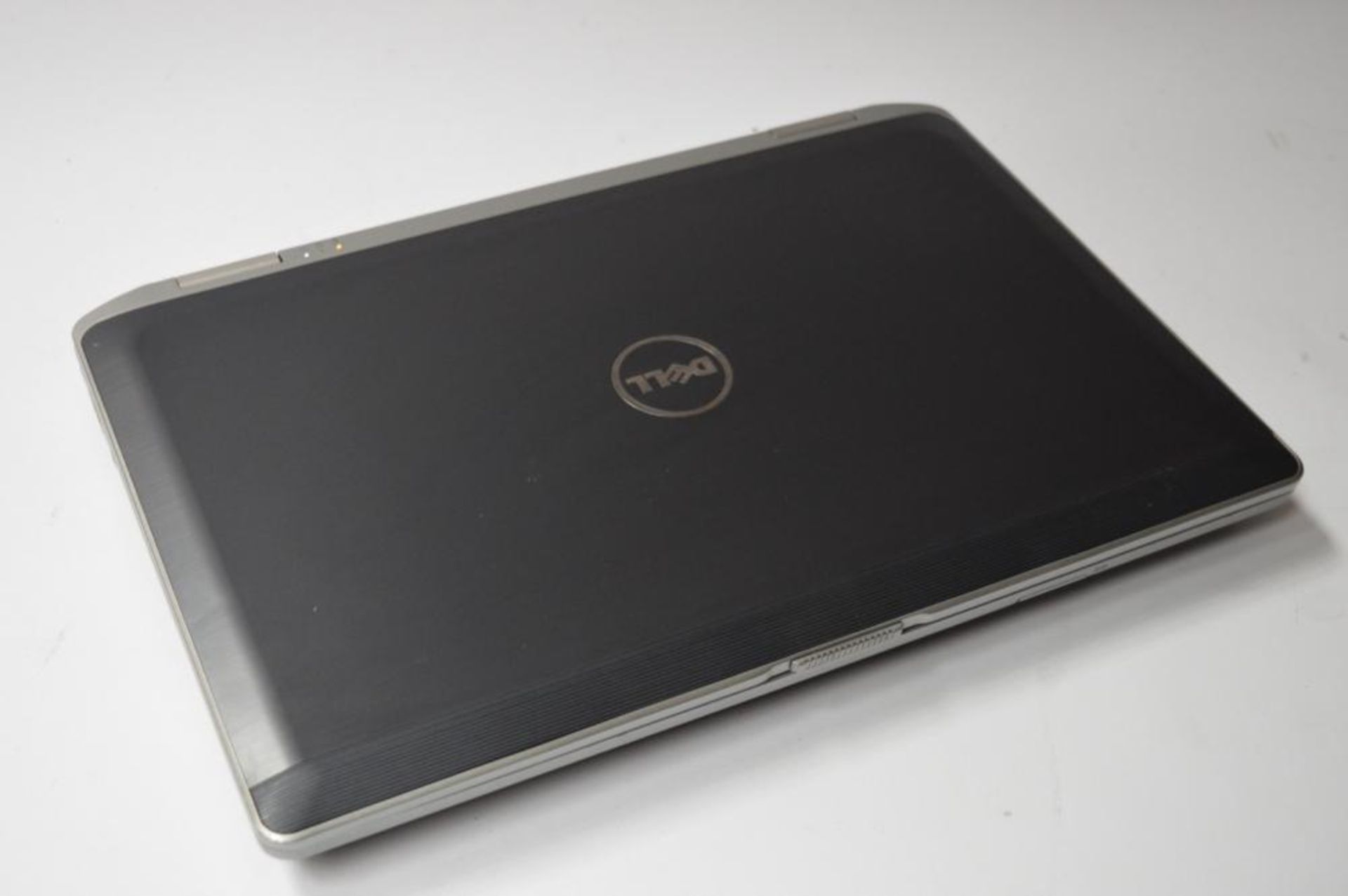 1 x Dell Latitude E6430 Laptop Computer - 14 Inch Screen - Features Intel Core i5 2.6ghz Processor - Image 3 of 4