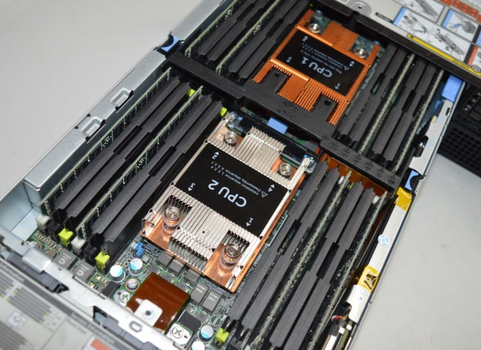 1 x Dell Power Edge FX2S Enclosure With Two Poweredge FC630 Blade Servers, 4 x Xeon E5-2695V3 14 - Image 2 of 8