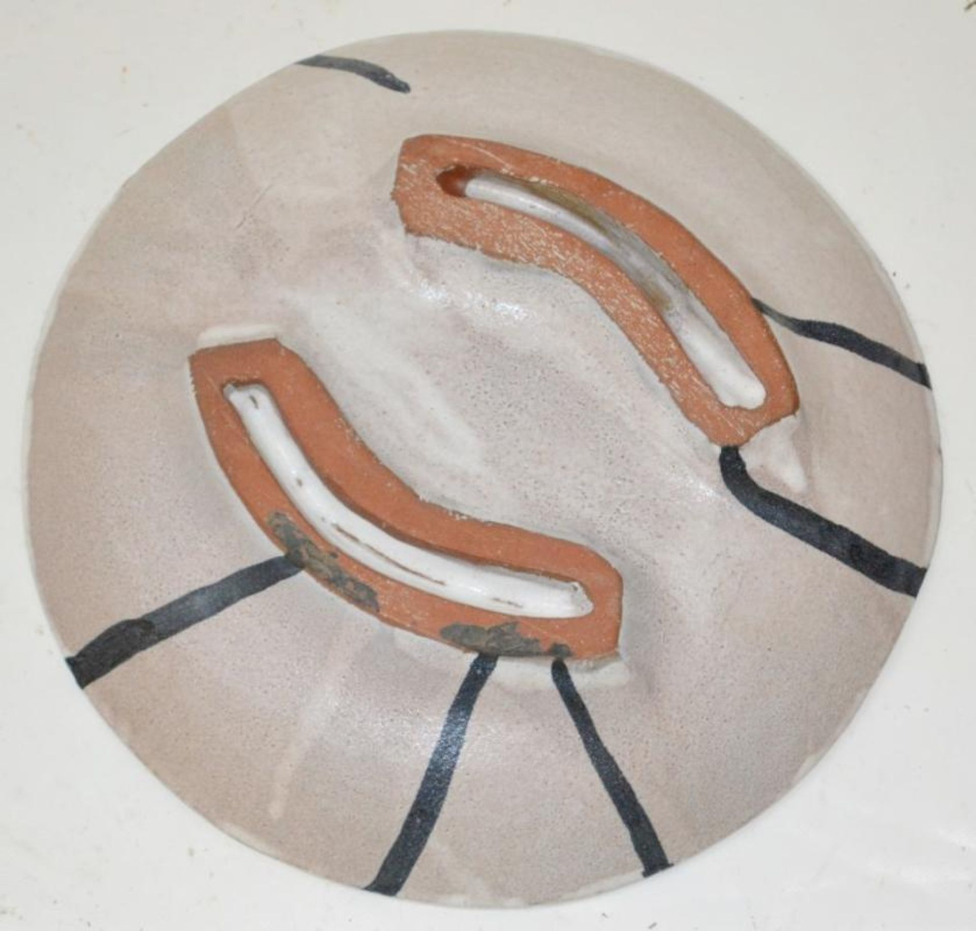 1 x KELLY WEARSTLER Grafitto Platter - Unique Handcrafted Piece - 34cm In Diameter - Ref: 5601556-B - Image 4 of 4