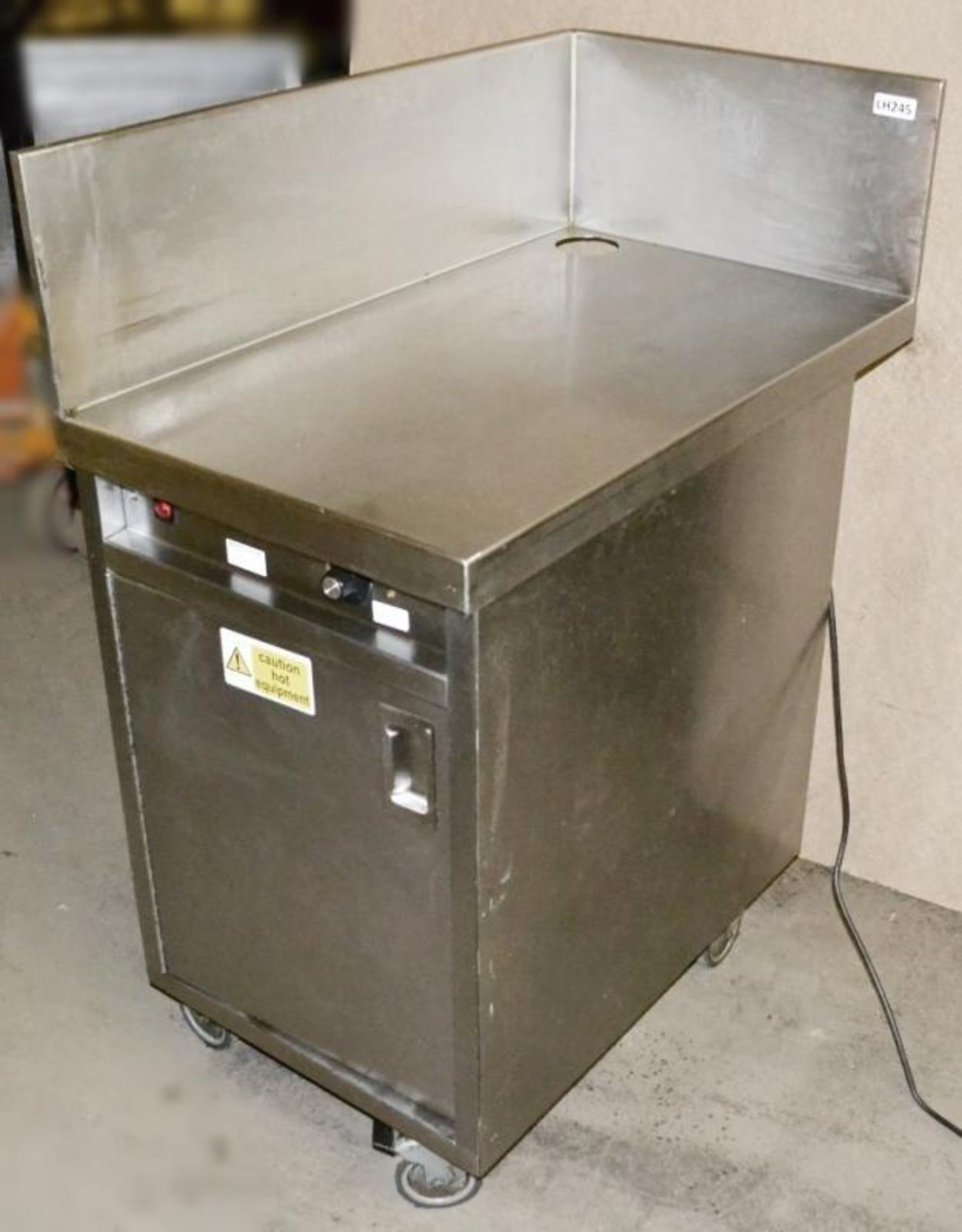 1 x Stainless Steel Commercial Hot Cupboard With Corner Spashback - Dimensions: 85 x 50 x H110cm - - Image 2 of 4