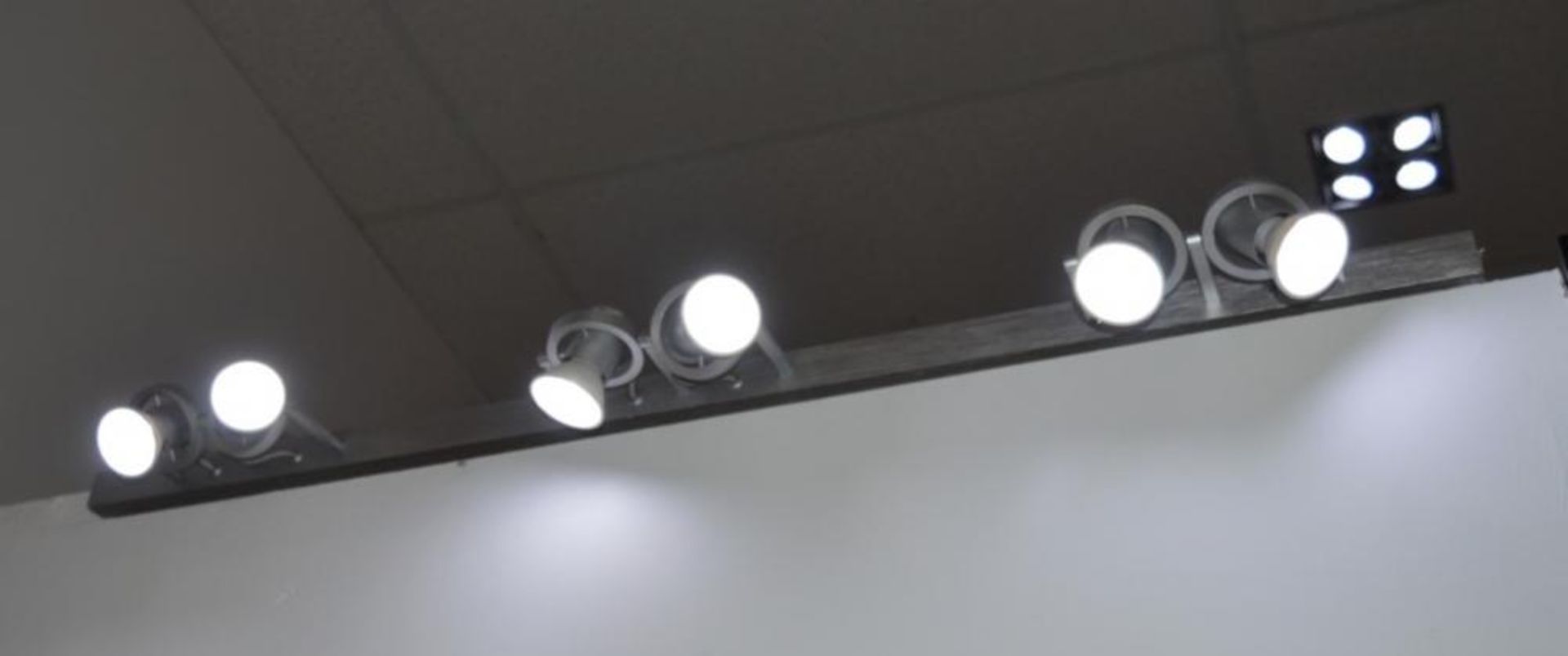 8 x Triple Spotlight Retail Display Lighting Units - Each Unit Features 6 x Spot Lights - Ideal For - Image 2 of 4