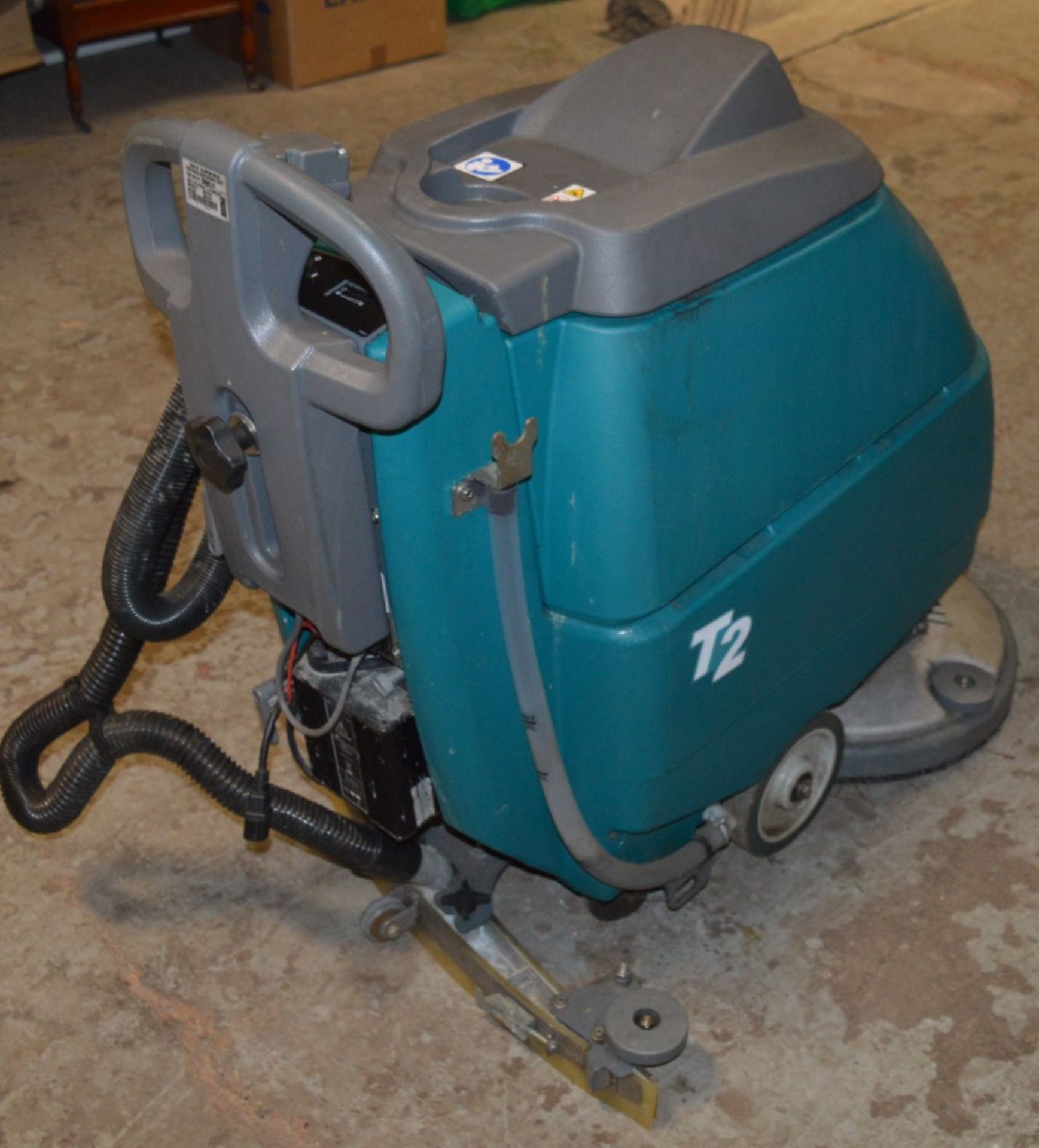 1 x Tennant T2 Mid-Size Walk-Behind Floor Scrubber - Supplied Keys and Spare Accessories - Ref: - Image 4 of 8