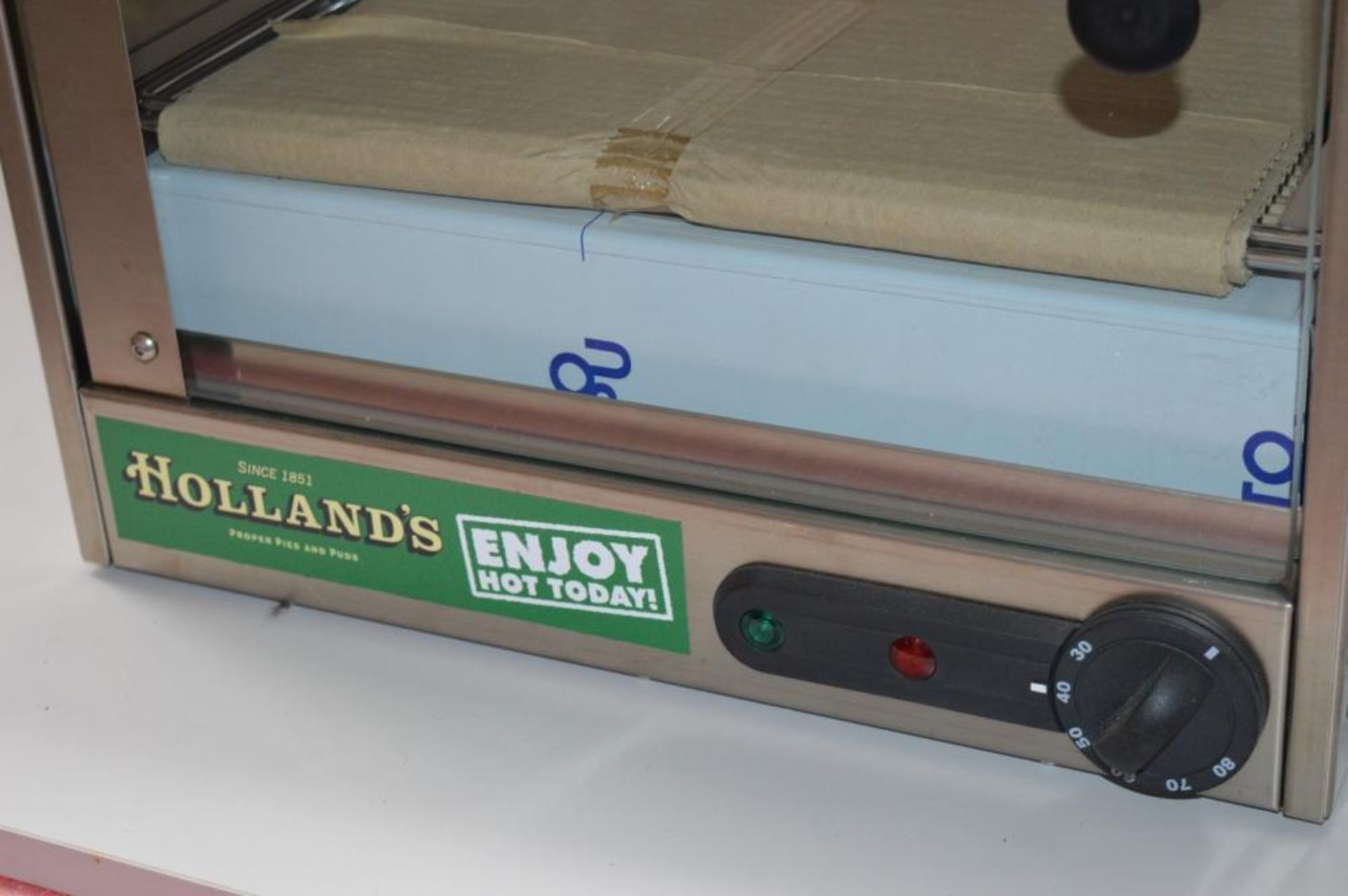 1 x Parry Electric Pie Warming Cabinet - Hollands Pie Edition - New and Unused - Features - Image 8 of 9
