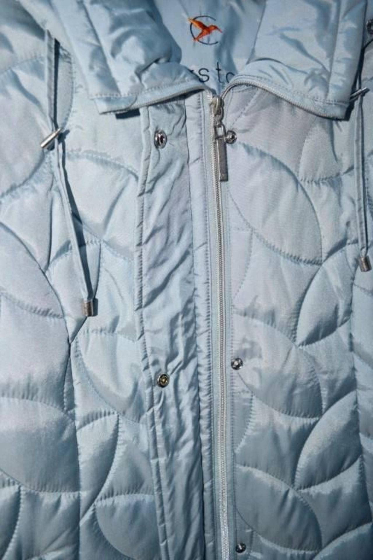 1 x Steilmann Kirsten Womens Quilted Winter Coat - Features Removable Hood - Size 12 - Colour: Pale - Image 3 of 5
