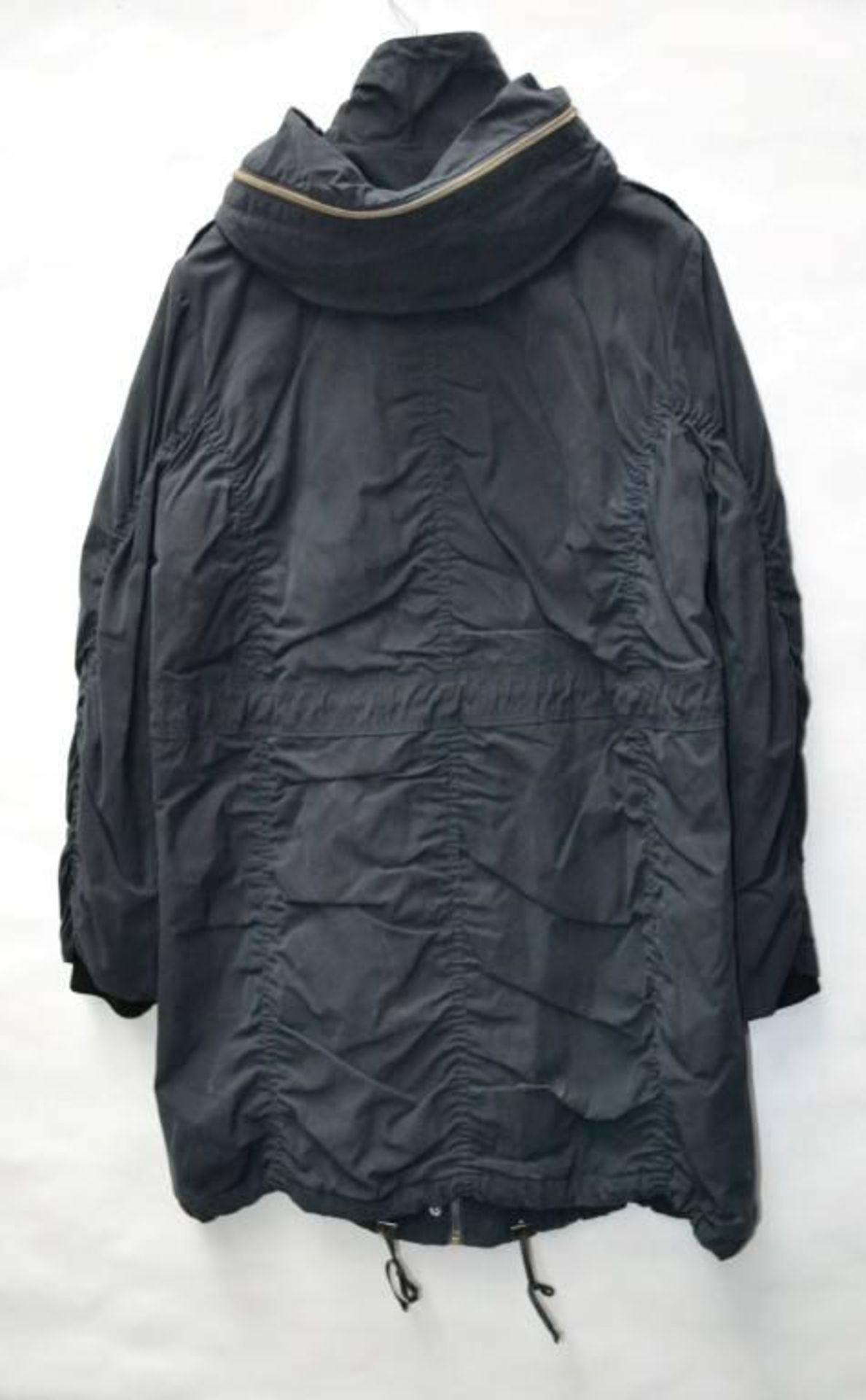 1 x Steilmann Kirsten Size 12 Womens Coat In Navy - Features A Concealed Hood In Collar, And a Gold - Image 2 of 3