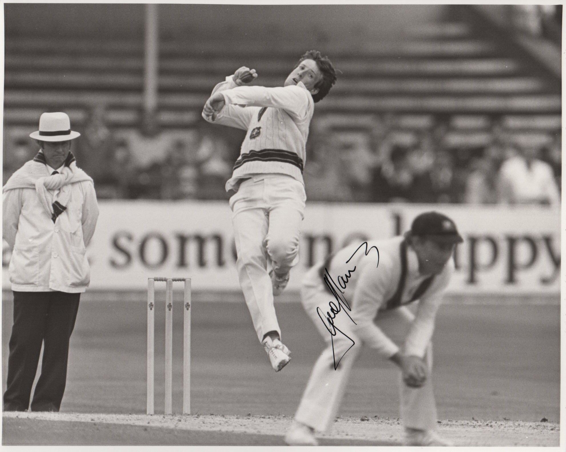 CRICKET: Selection of multiple signed (1 - Image 8 of 16