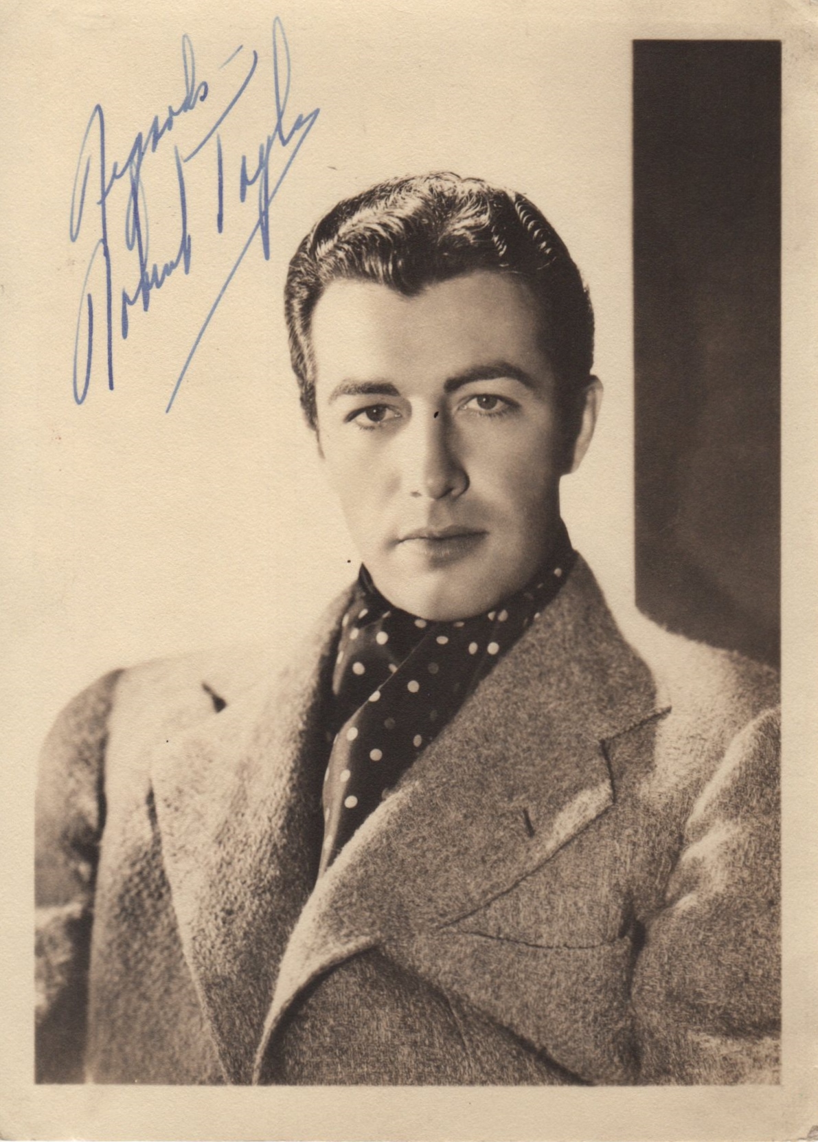 ACTORS: Selection of vintage signed 5 x 7 photographs by various film actors including Charlie - Image 2 of 6