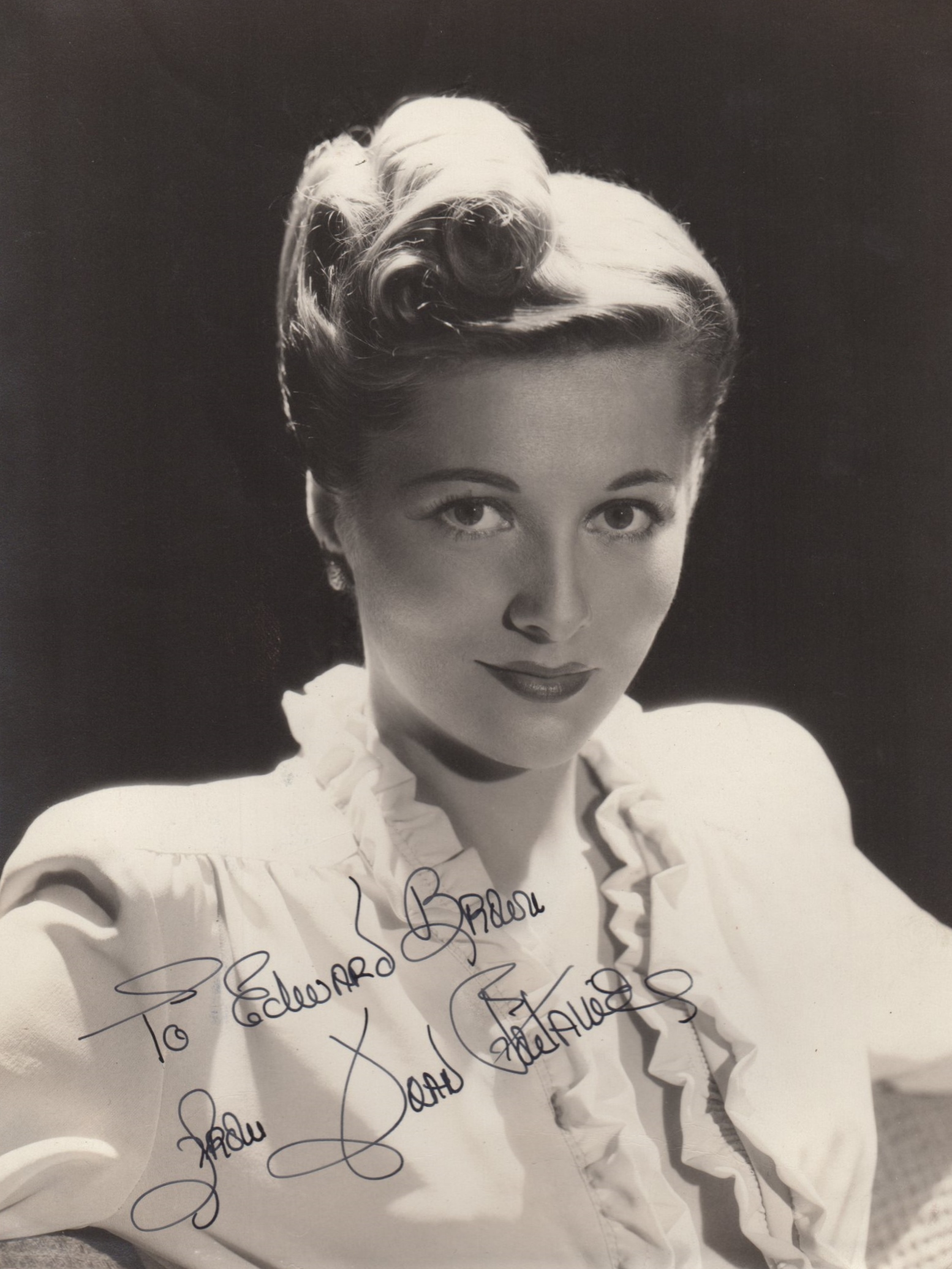 ACADEMY AWARD WINNERS: Selection of vintage signed postcard photographs and larger (2) by various - Image 7 of 7