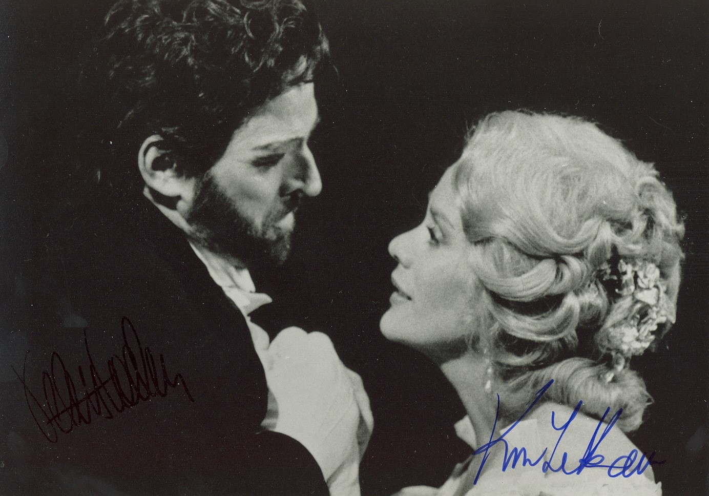 OPERA : A good selection of signed 5 x 7 - Image 2 of 5
