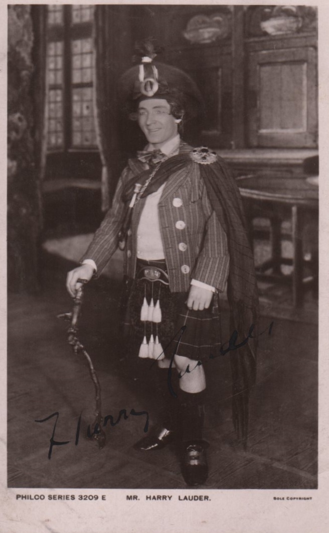 THEATRE: Selection of vintage signed postcard photographs by various Edwardian stage actors, - Image 7 of 12