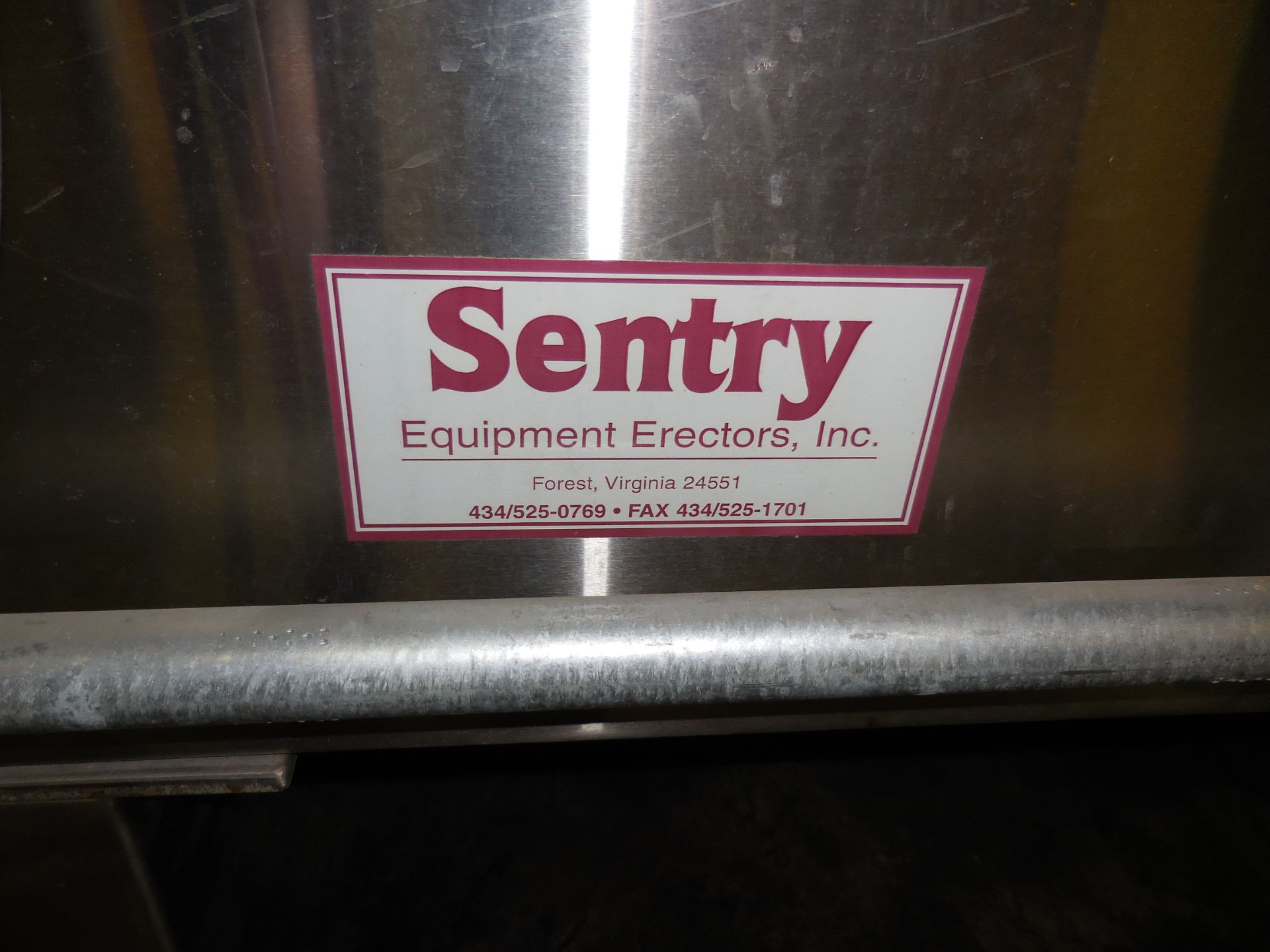 SENTRY STAINLESS STEEL ACCUMULATION TABLE - Image 2 of 7