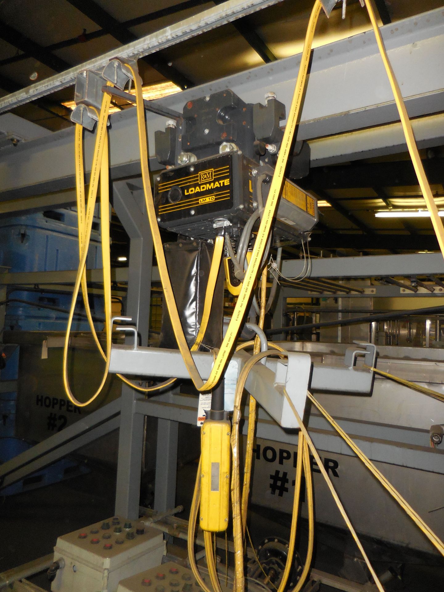 DRY BEAN SUPER SACK UNLOADING / HANDLING SYSTEM - Image 8 of 14