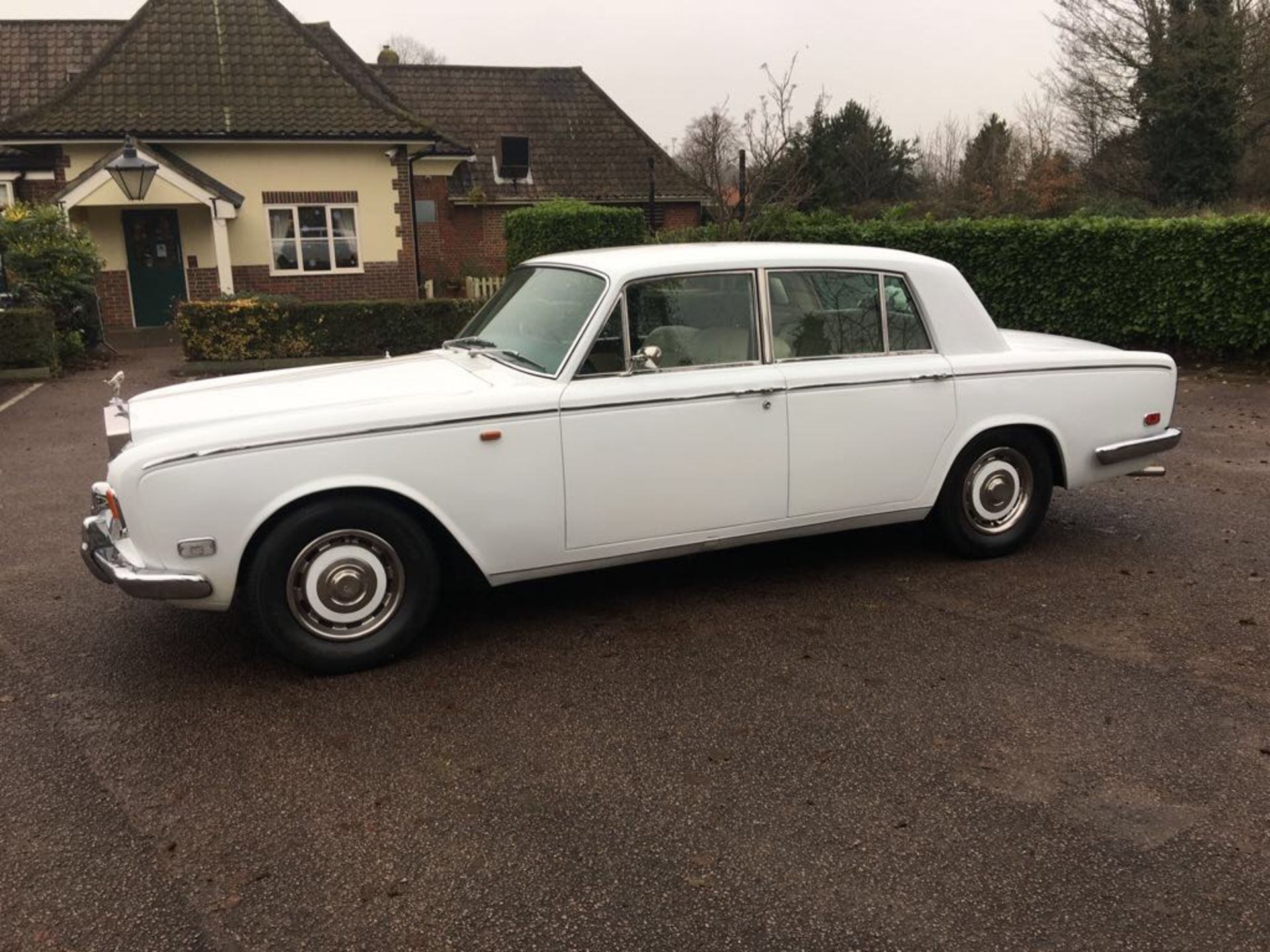 ROLLS ROYCE SILVER SHADOW ONE **£5,000 SPENT ON NEW INTERIOR** - Image 5 of 20