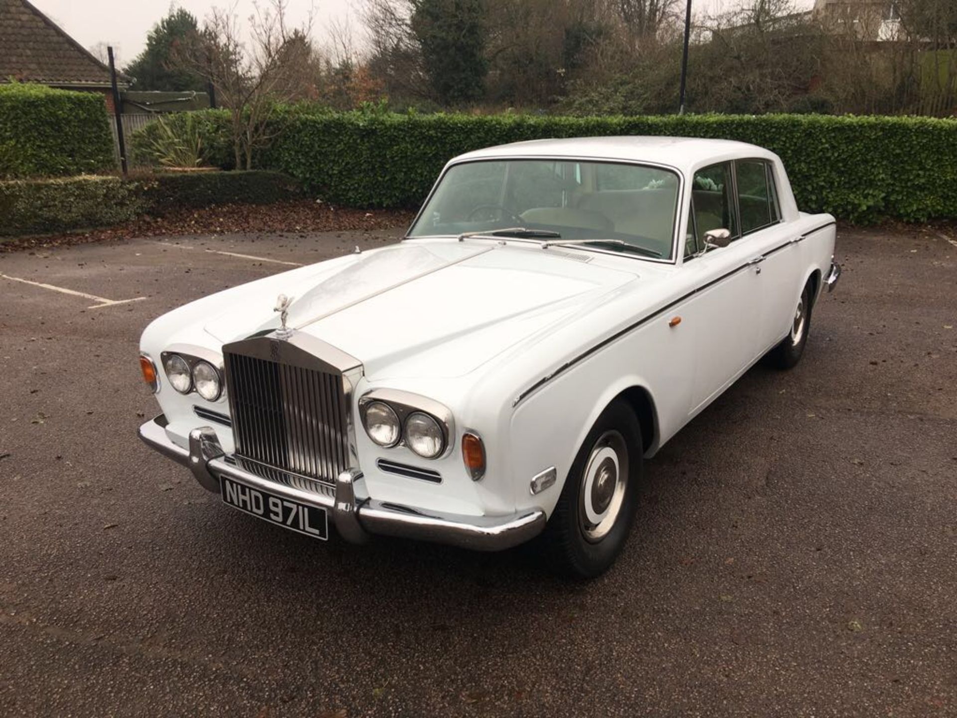 ROLLS ROYCE SILVER SHADOW ONE **£5,000 SPENT ON NEW INTERIOR** - Image 2 of 20