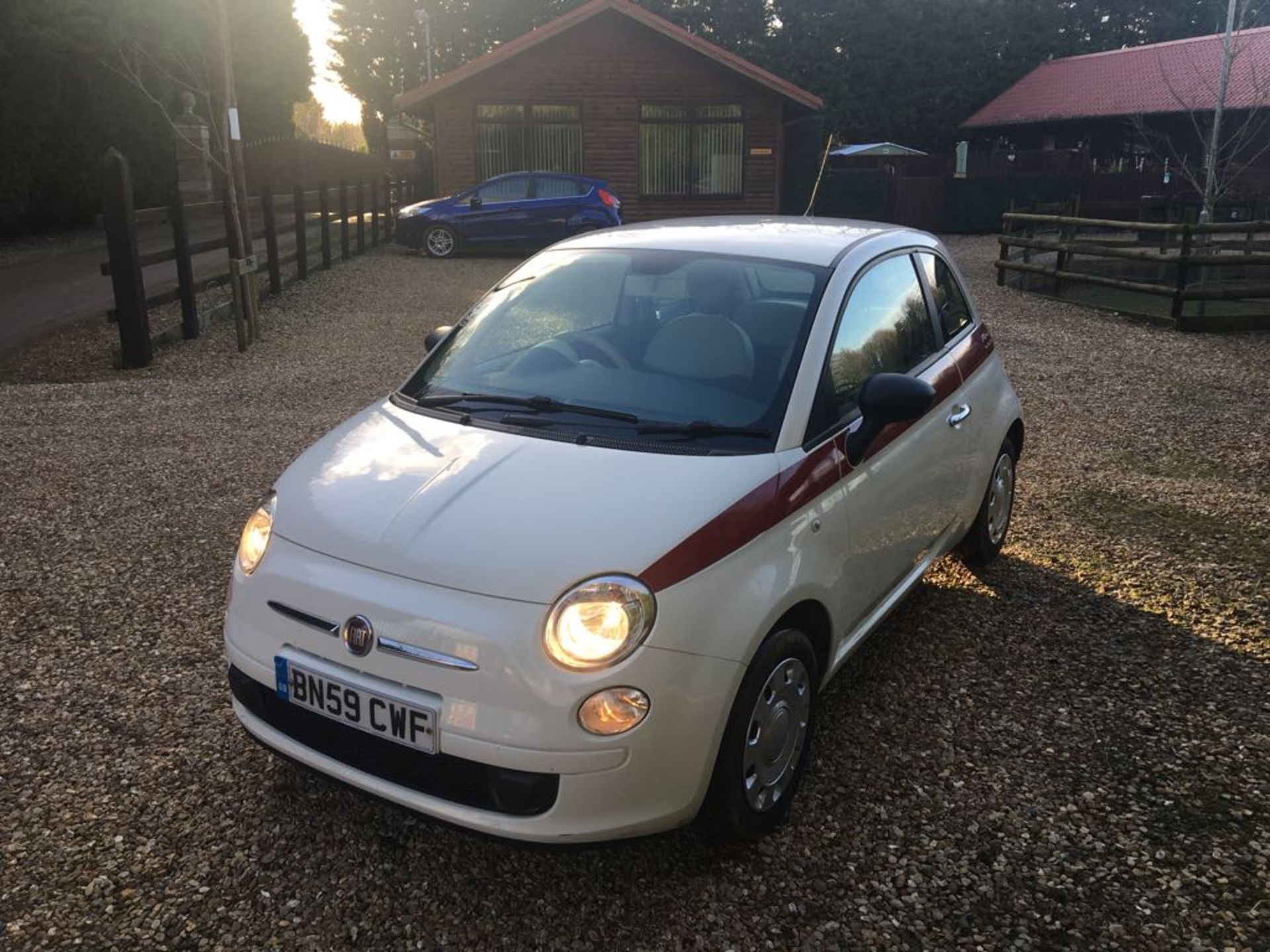 2010 FIAT 500 POP - Image 2 of 16