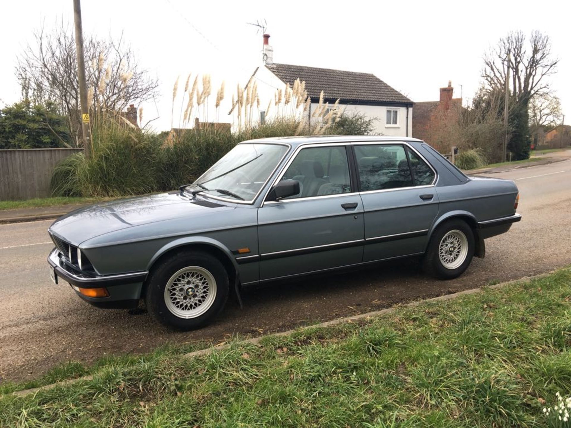 1987 BMW 520 I LUX AUTO - Image 3 of 35