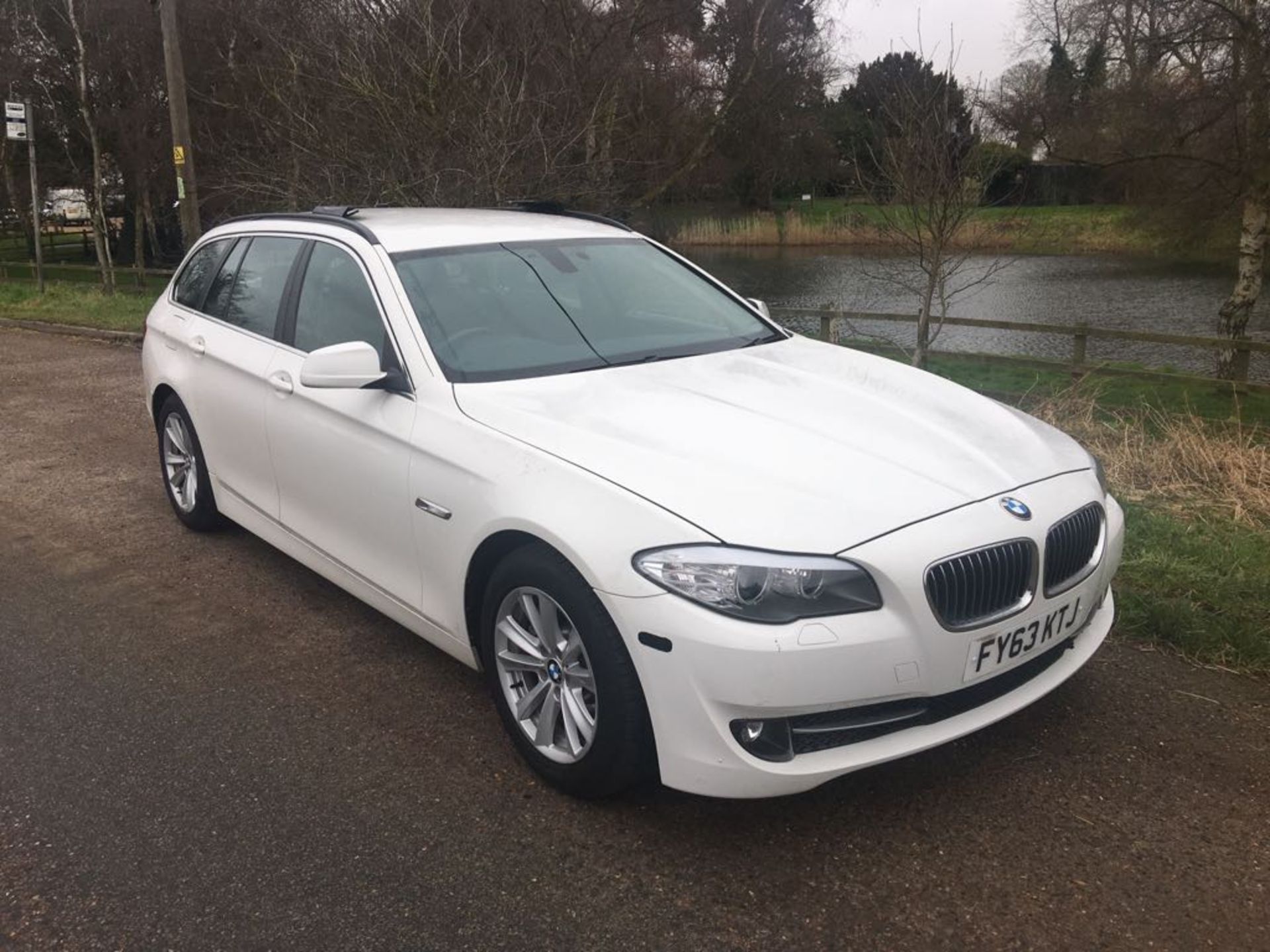 2013 BMW 530D AC AUTO ESTATE **EX AUTHORITY**