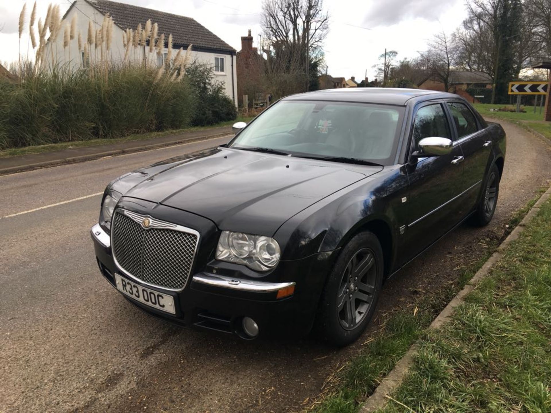 2007 CHRYSLER 300C CRD 4 DOOR SALOON AUTOMATIC - Image 2 of 17