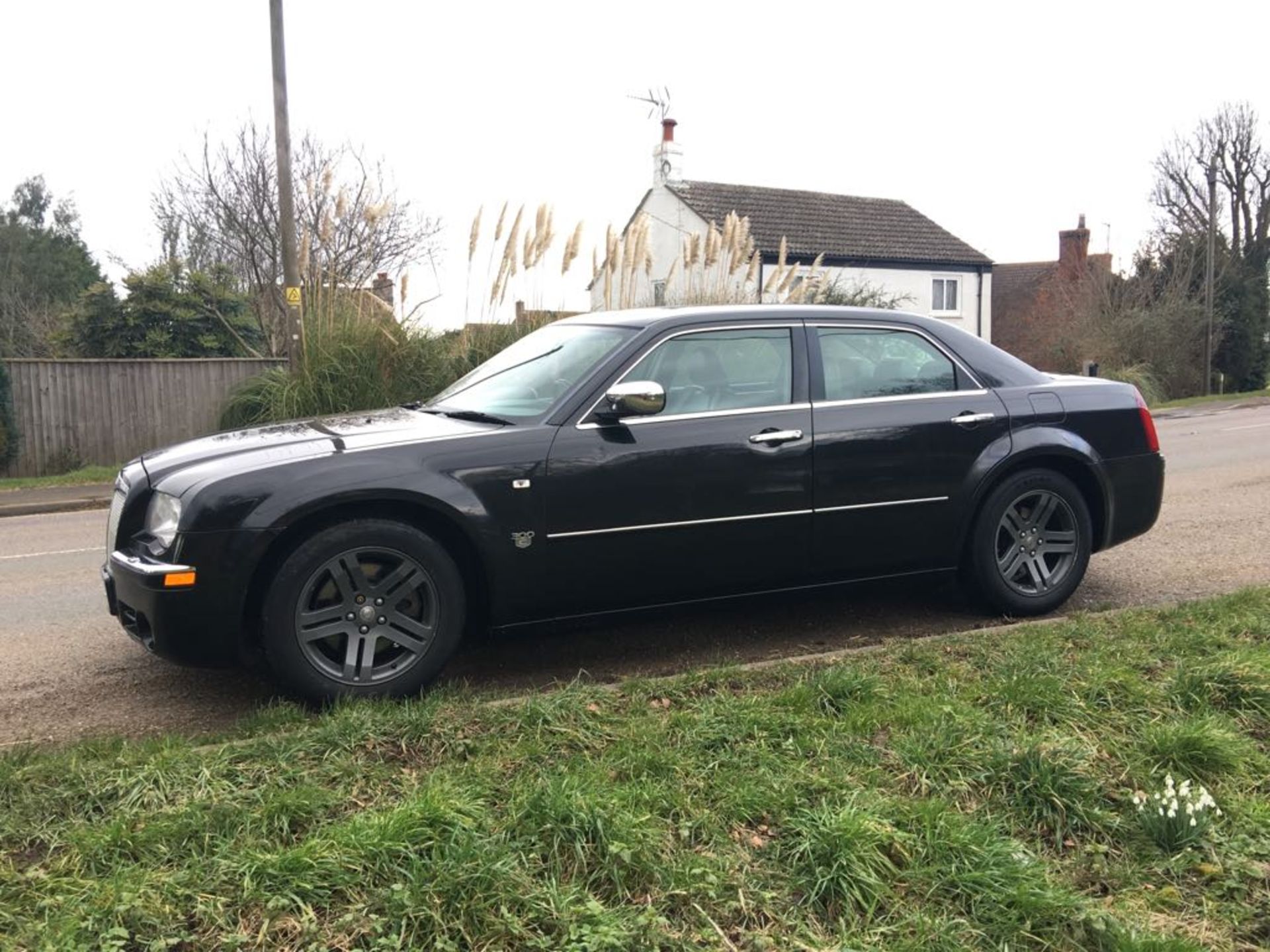 2007 CHRYSLER 300C CRD 4 DOOR SALOON AUTOMATIC - Image 9 of 17