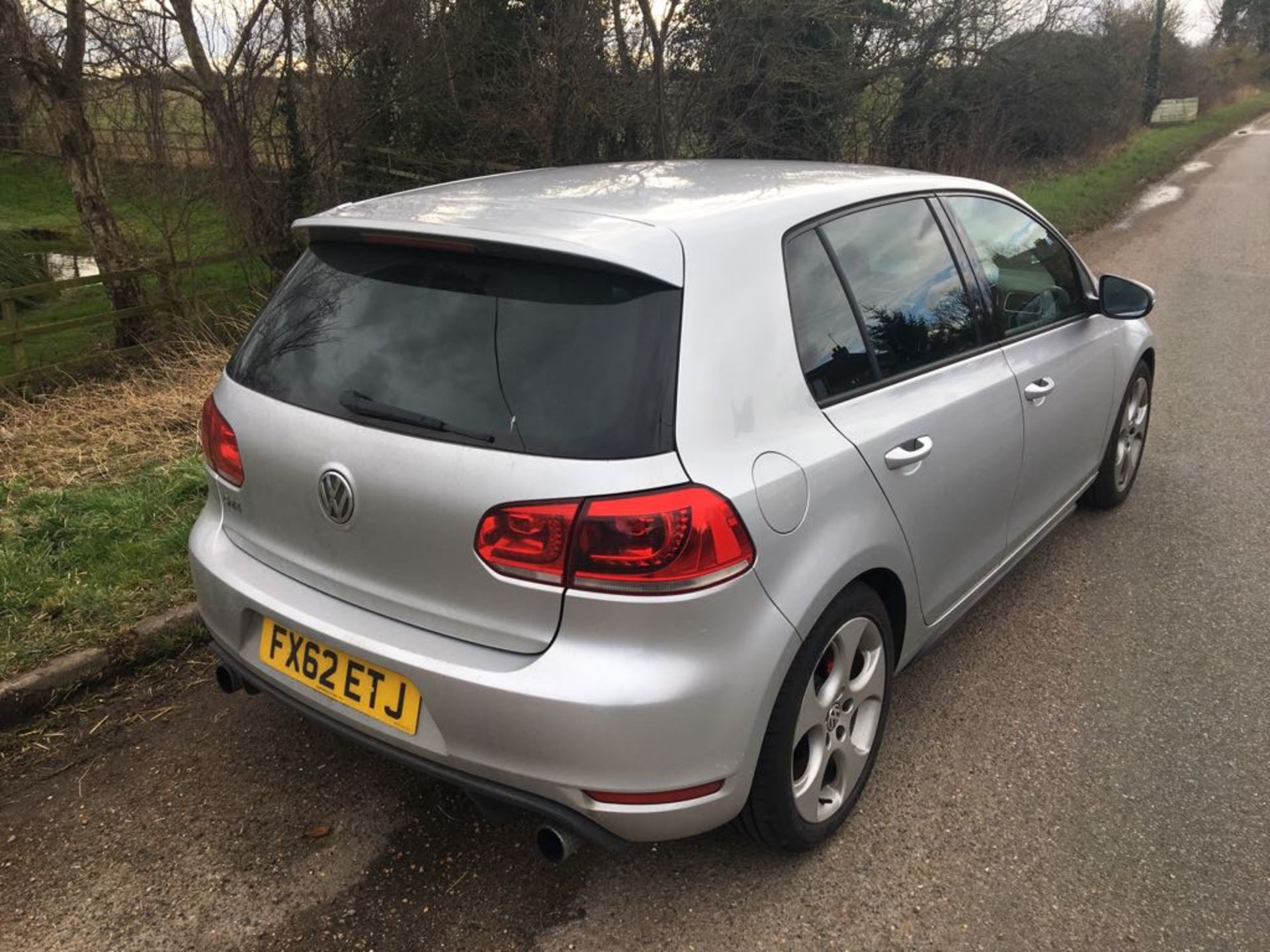 2012 VOLKSWAGEN GOLF GTI 5 DOOR **EX AUTHORITY** - Image 6 of 20