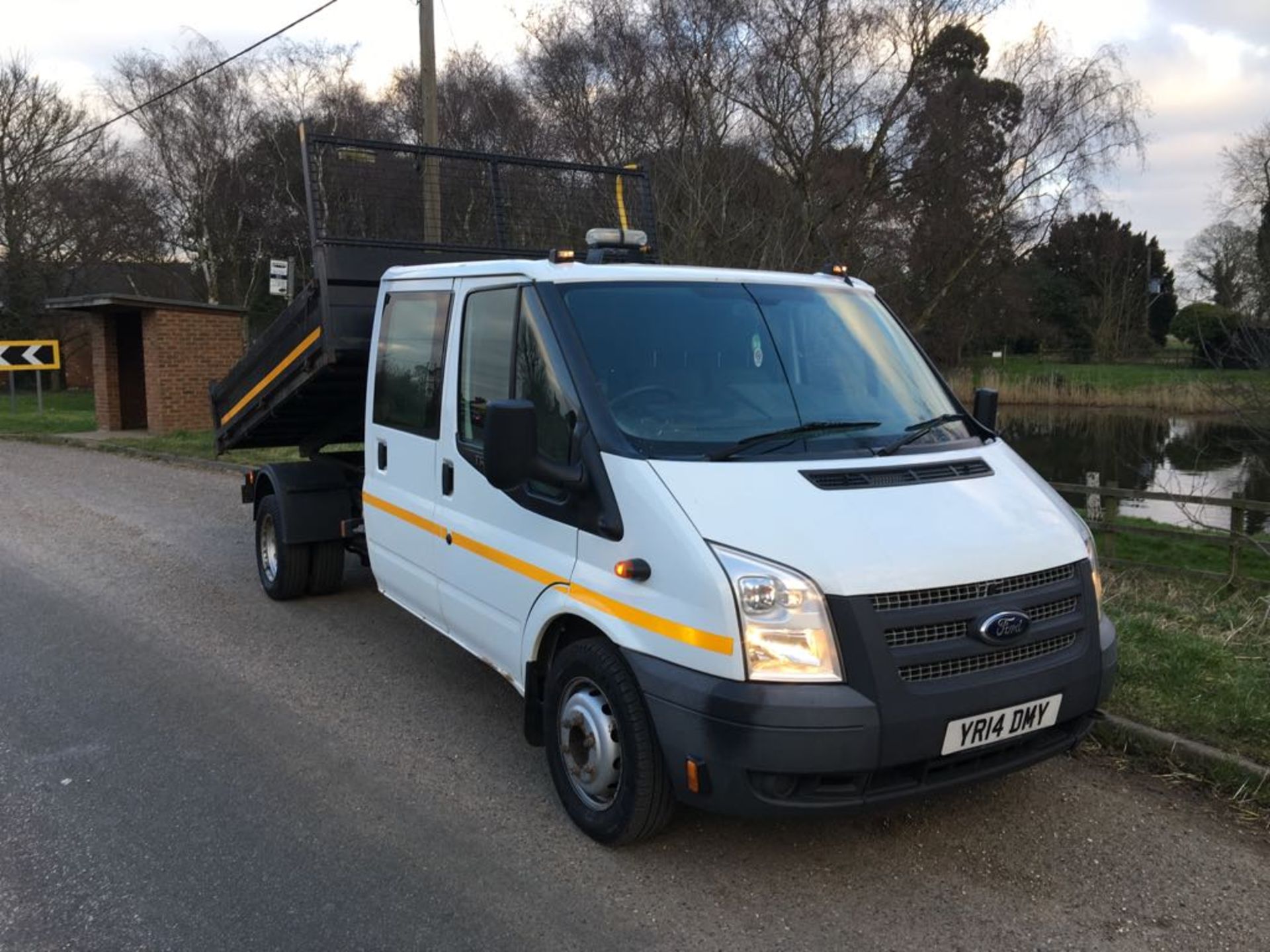 2014 FORD TRANSIT DOUBLE CAB TIPPER - Image 2 of 21