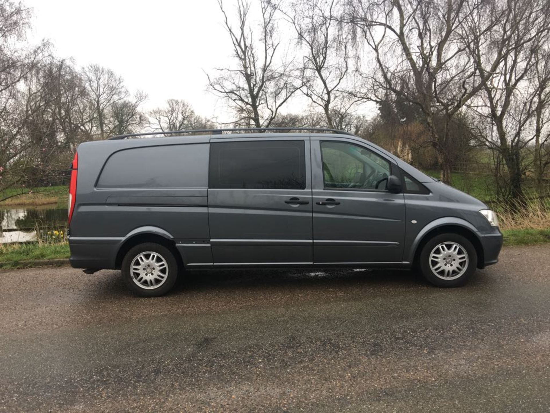 MERCEDES BENZ VITO 116 CDI DUALINER AUTO **6 SEATER** - Image 5 of 19