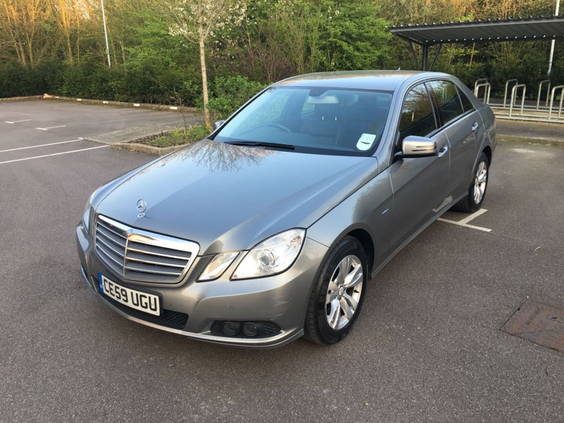 2009 MERCEDES BENZ E220 CLASS DIESEL SALOON BlueEFFICIENCY SE AUTO - Image 2 of 17