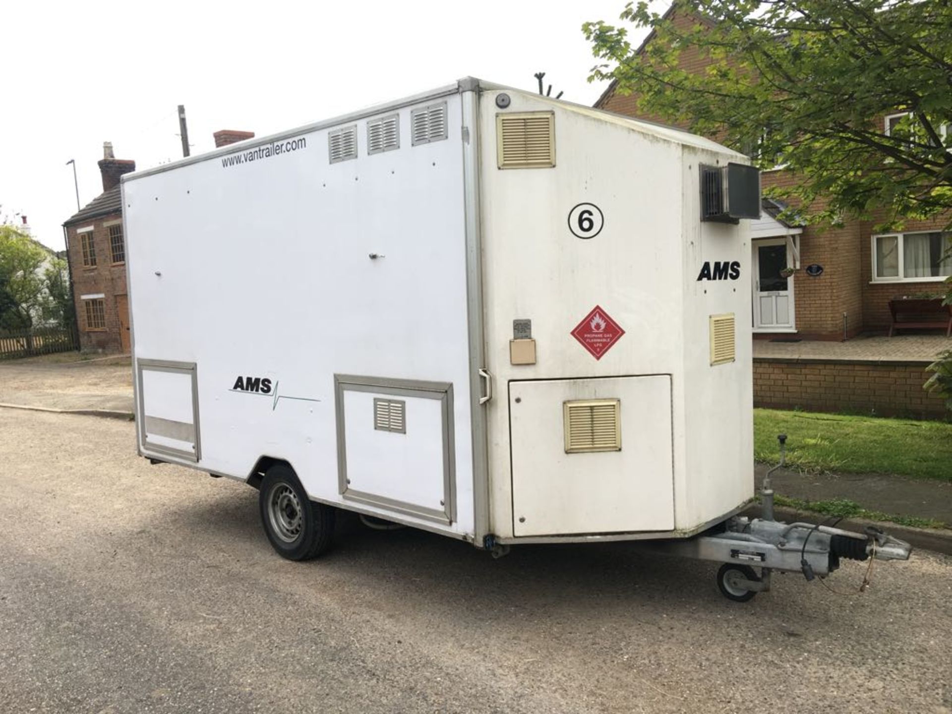 MOBILE TRAILER AMS TWIN SHOWER DECONTAMINATION UNIT AND CHANGING ROOMS