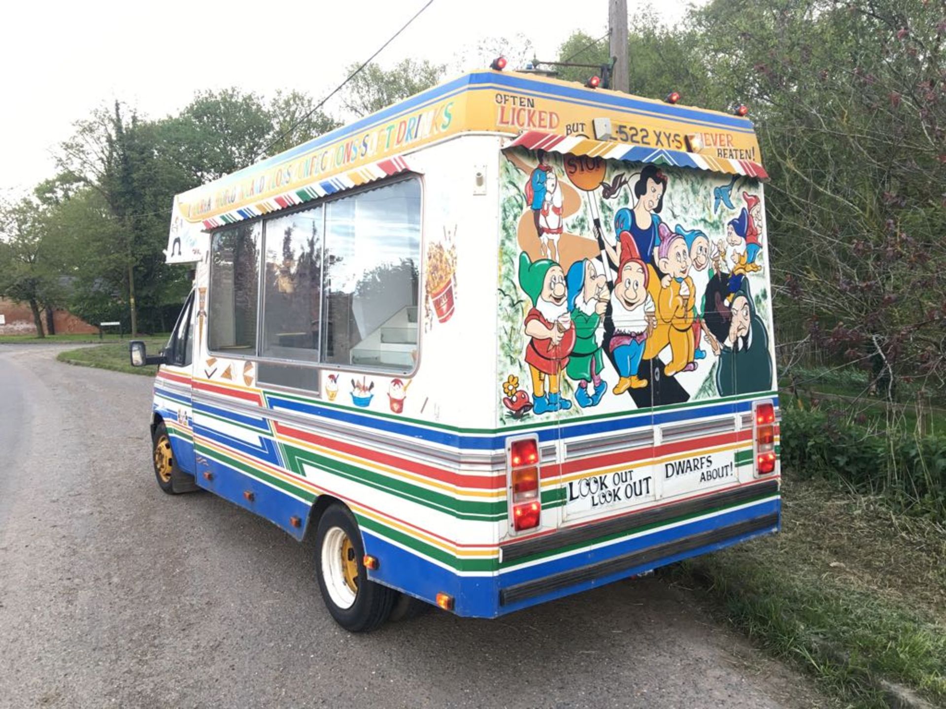 FORD ICE CREAM TRANSIT 190D LWB AUTO **CARPIGIANI ICE CREAM MACHINE** - Image 5 of 16