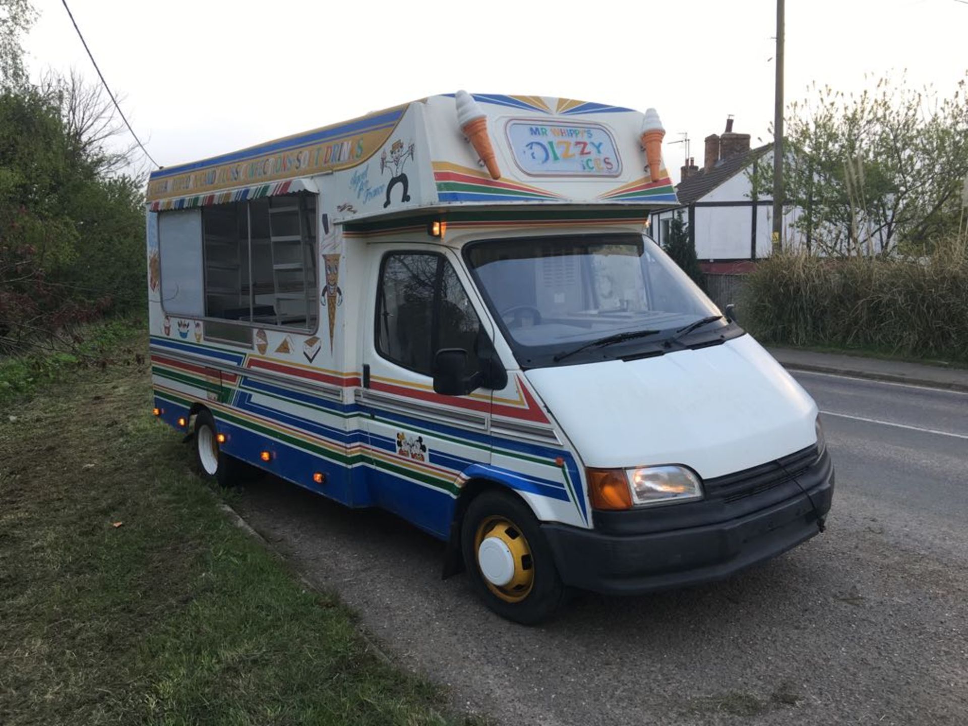 FORD ICE CREAM TRANSIT 190D LWB AUTO **CARPIGIANI ICE CREAM MACHINE** - Image 2 of 16