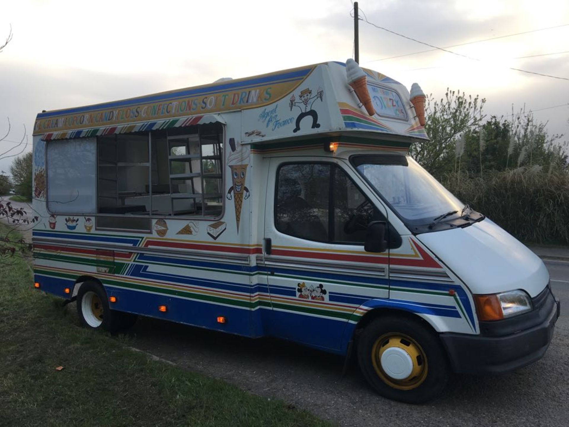 FORD ICE CREAM TRANSIT 190D LWB AUTO **CARPIGIANI ICE CREAM MACHINE**