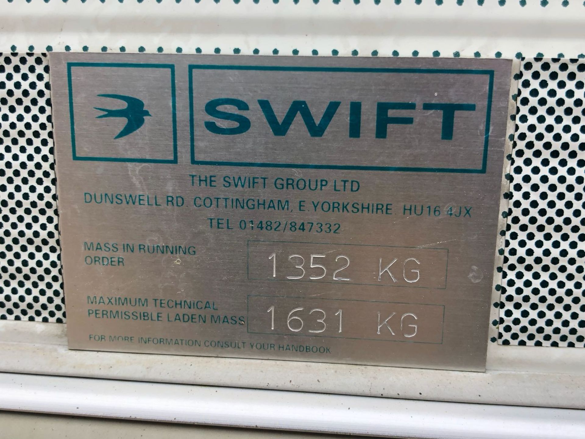 SWIFT 580 LUX CARAVAN - Image 15 of 16