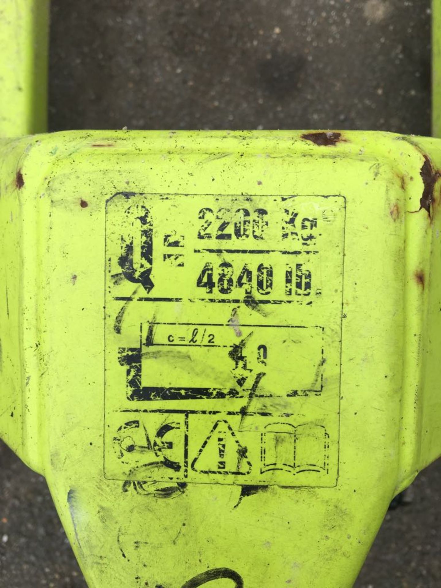 PALLET TRUCKS 2200 KG - Image 5 of 5