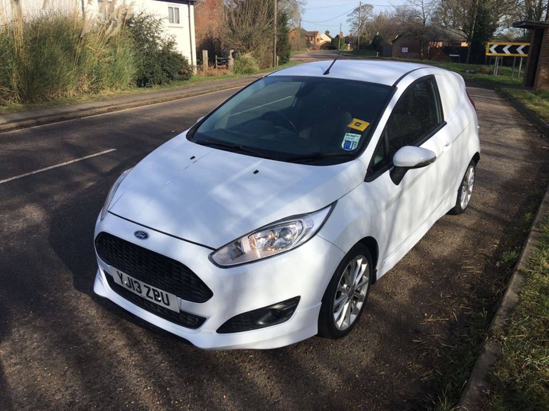 2013 FORD FIESTA SPORT TDCI VAN - Image 2 of 13